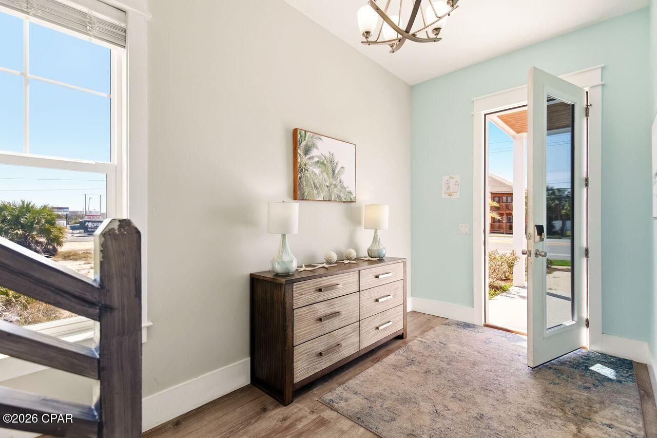 Image 3 For 5522 Thomas Drive