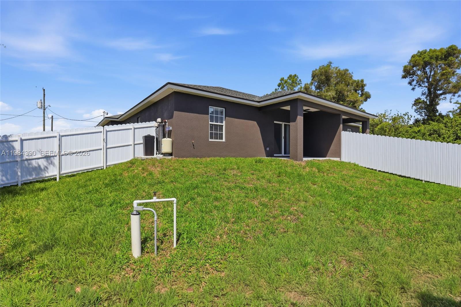 Property photo # 6