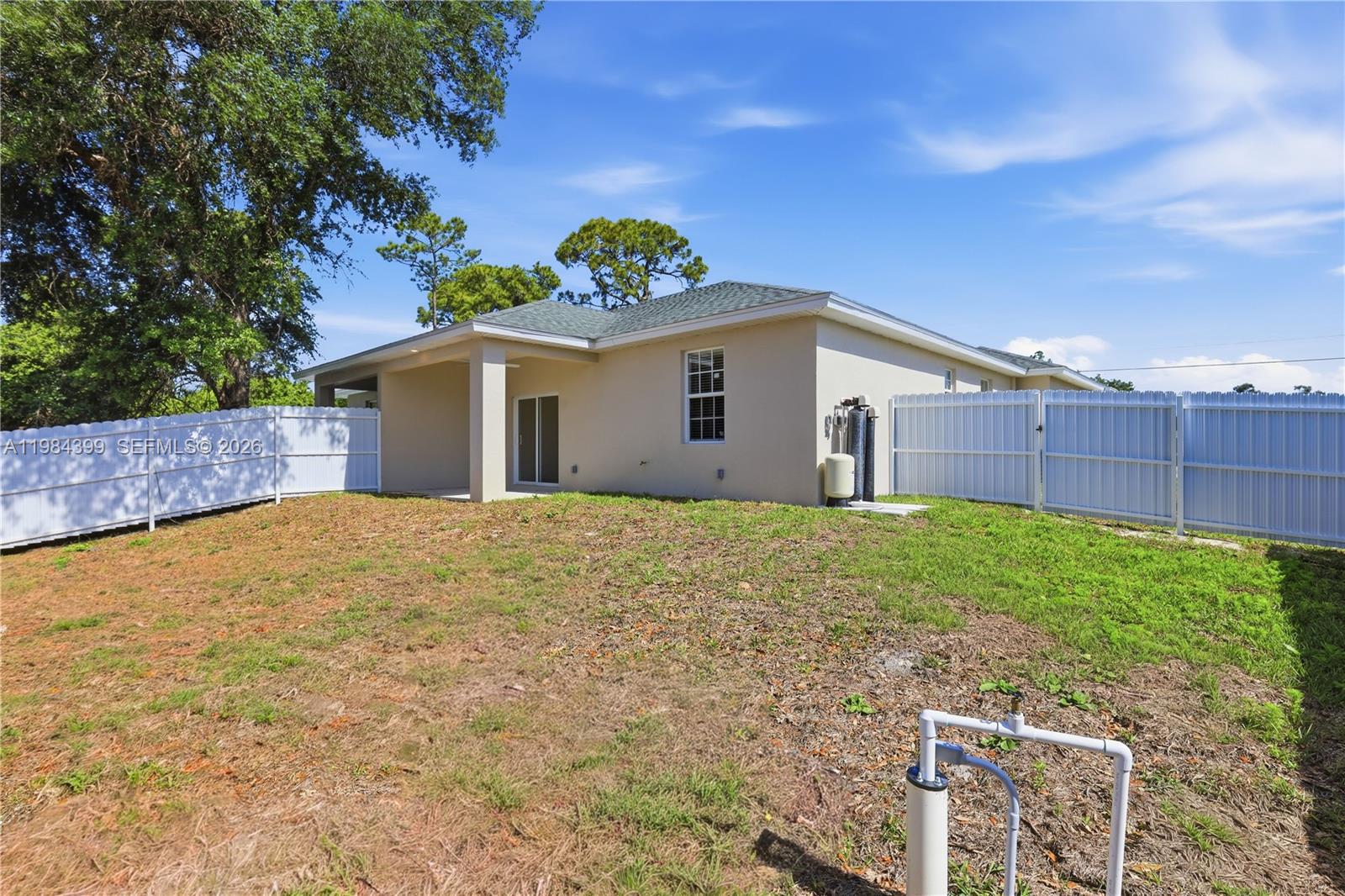 Property photo # 6