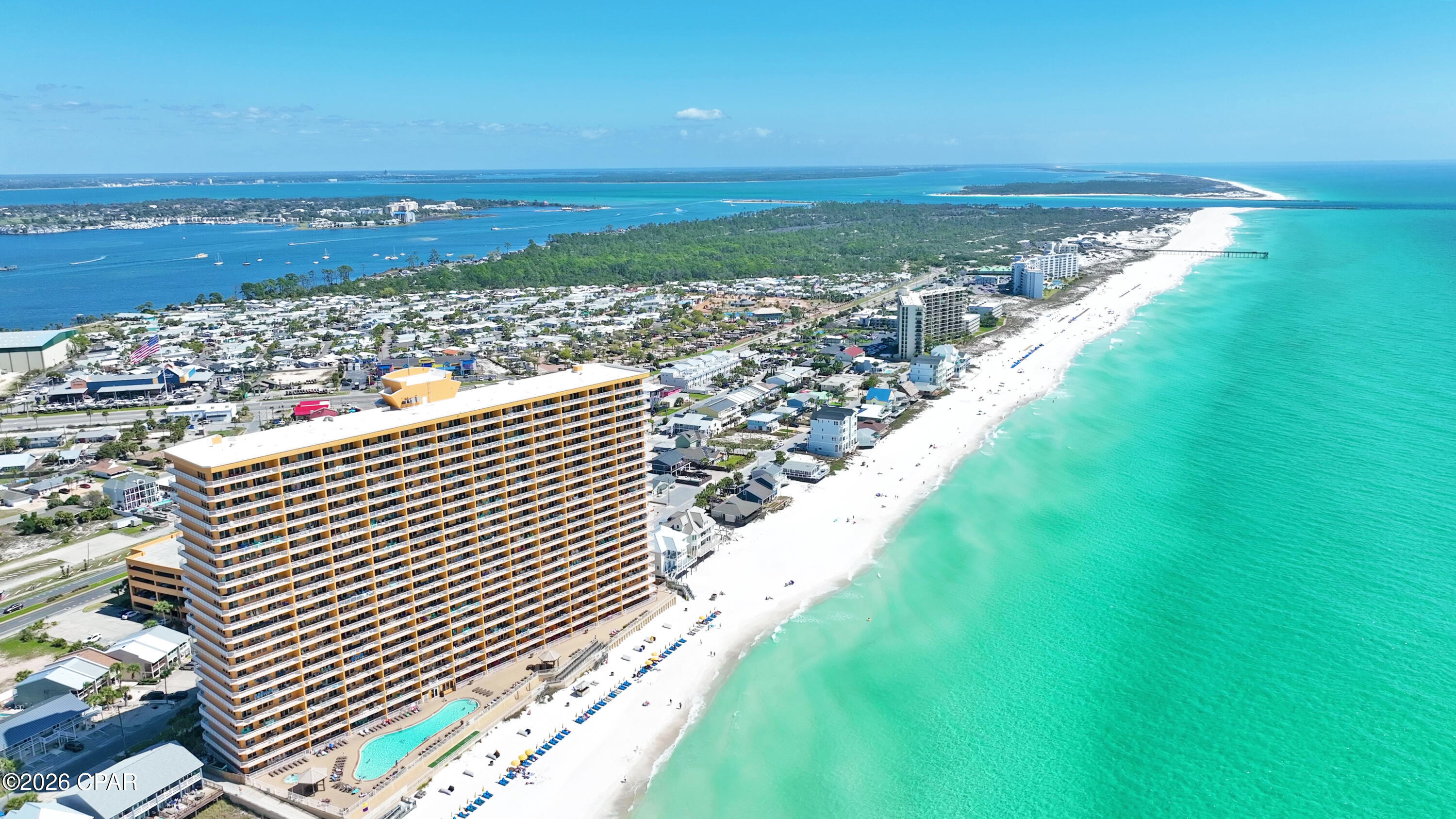 Listing photo id 11 for 5004 Thomas Drive 1212