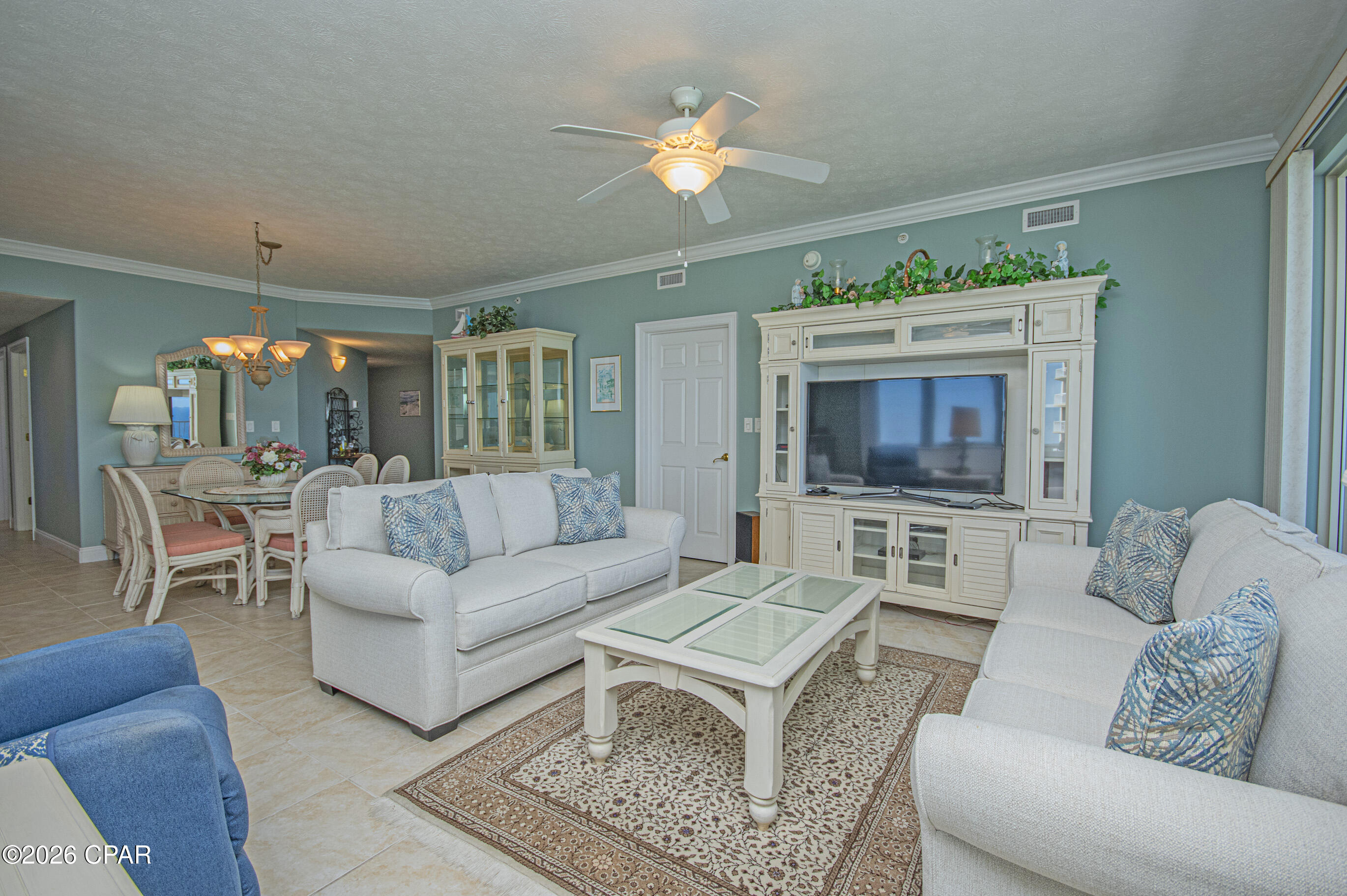 Listing photo id 20 for 5004 Thomas Drive 1212