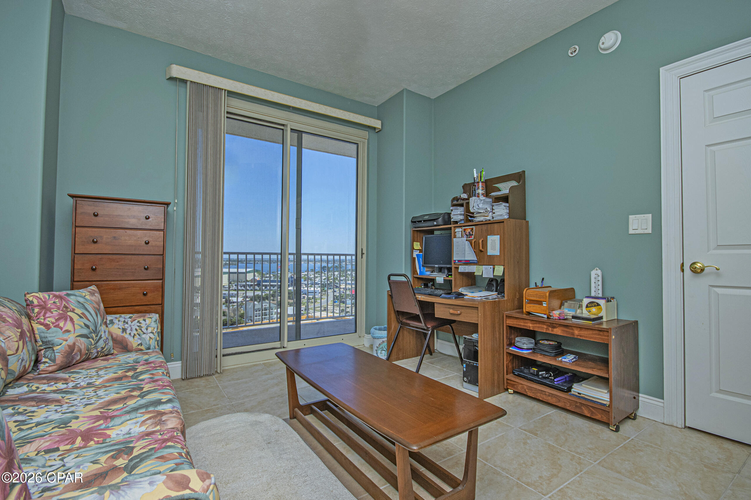 Listing photo id 27 for 5004 Thomas Drive 1212