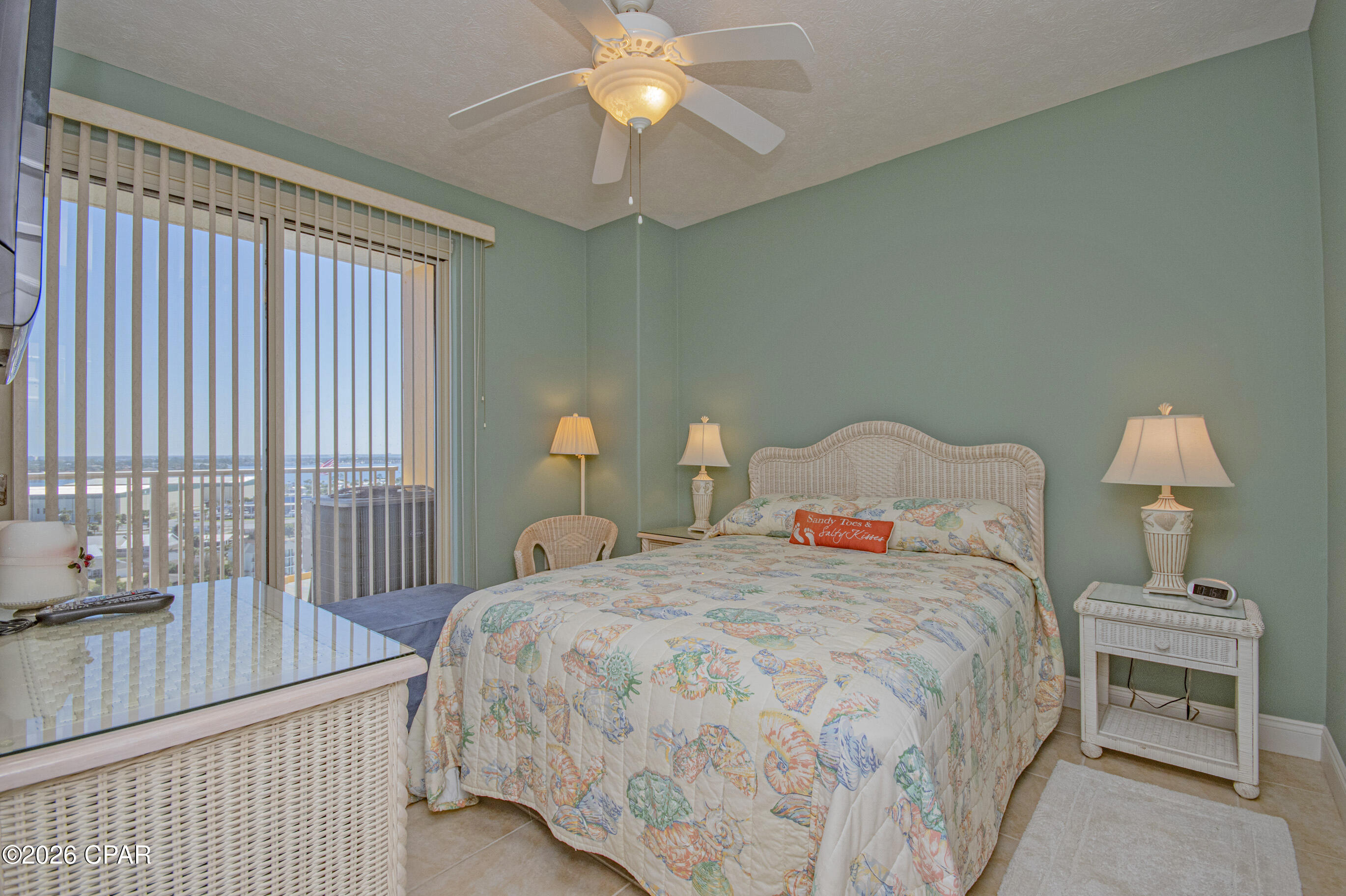 Listing photo id 29 for 5004 Thomas Drive 1212