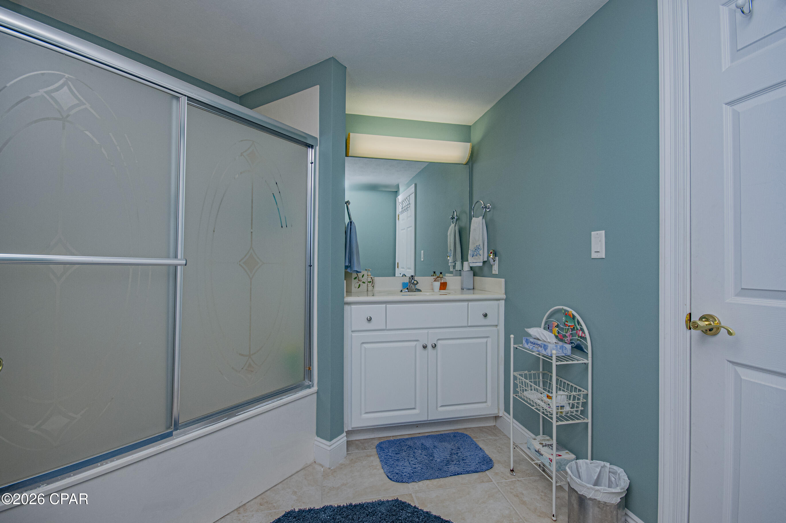 Listing photo id 33 for 5004 Thomas Drive 1212