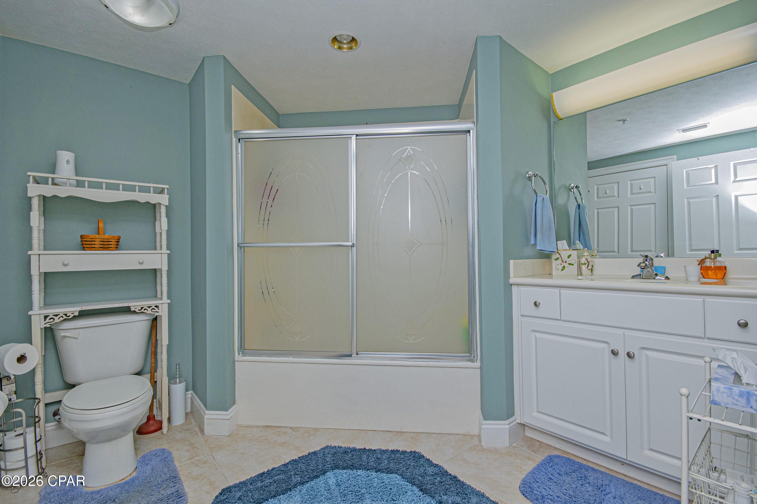 Listing photo id 34 for 5004 Thomas Drive 1212