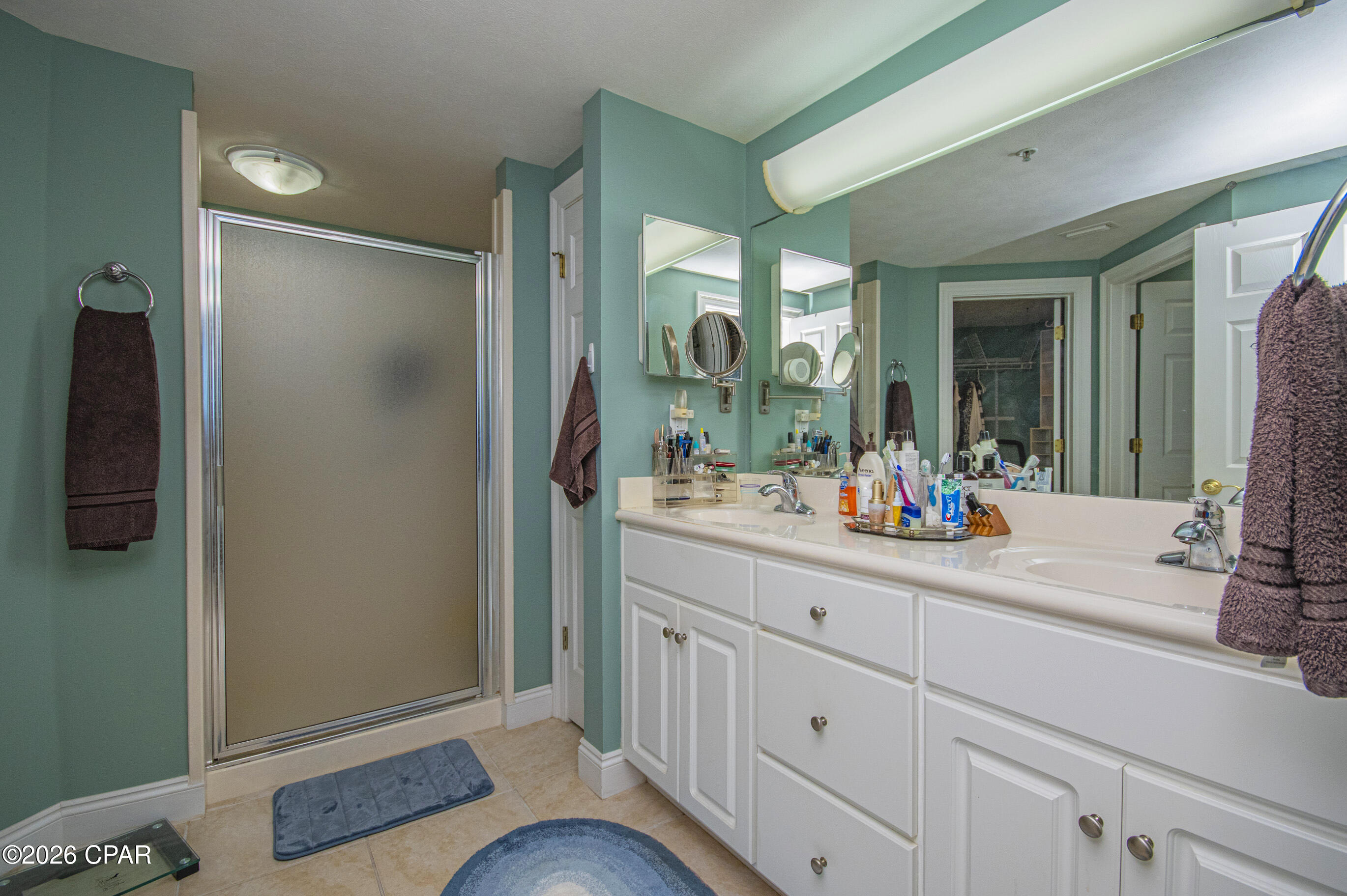 Listing photo id 50 for 5004 Thomas Drive 1212
