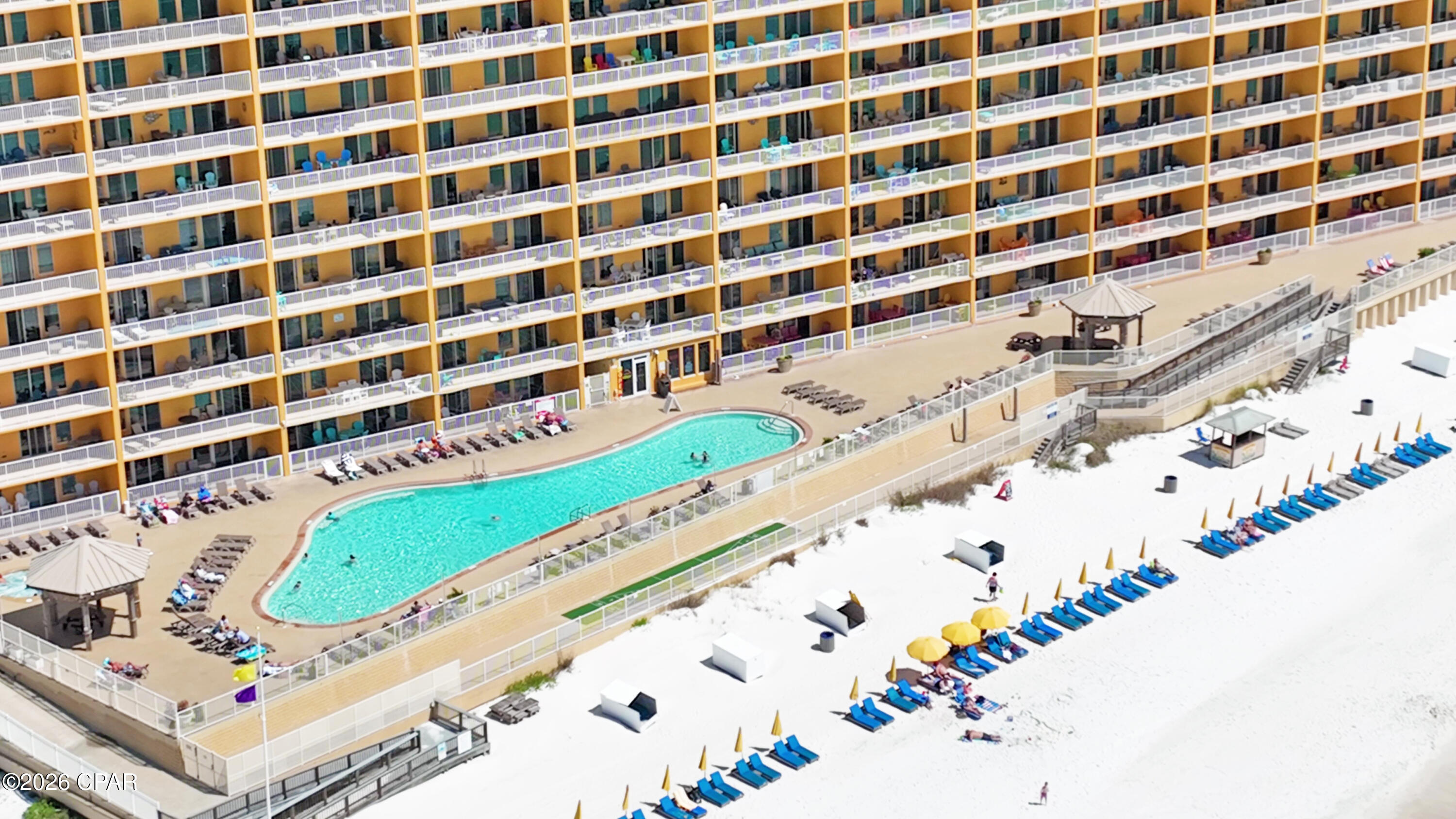 Listing photo id 53 for 5004 Thomas Drive 1212
