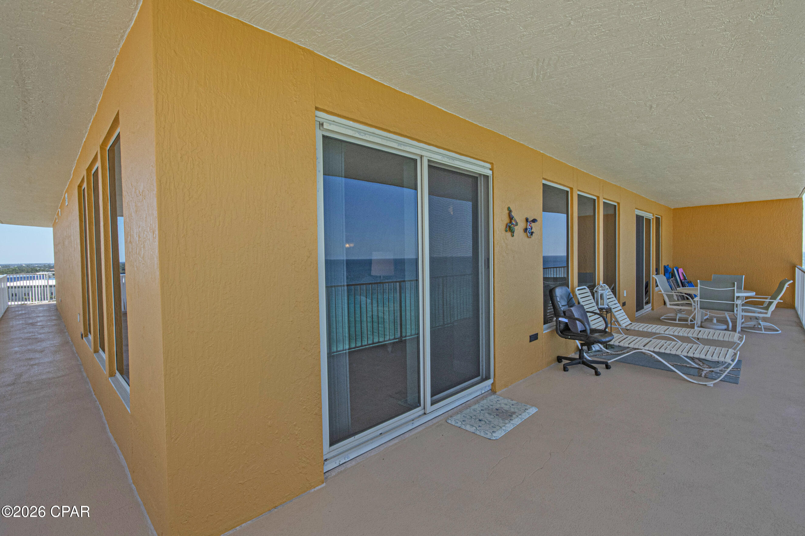 Listing photo id 66 for 5004 Thomas Drive 1212