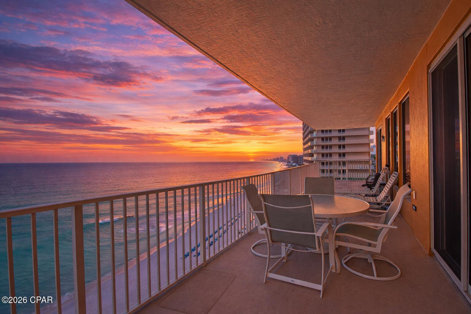 Listing photo id 72 for 5004 Thomas Drive 1212
