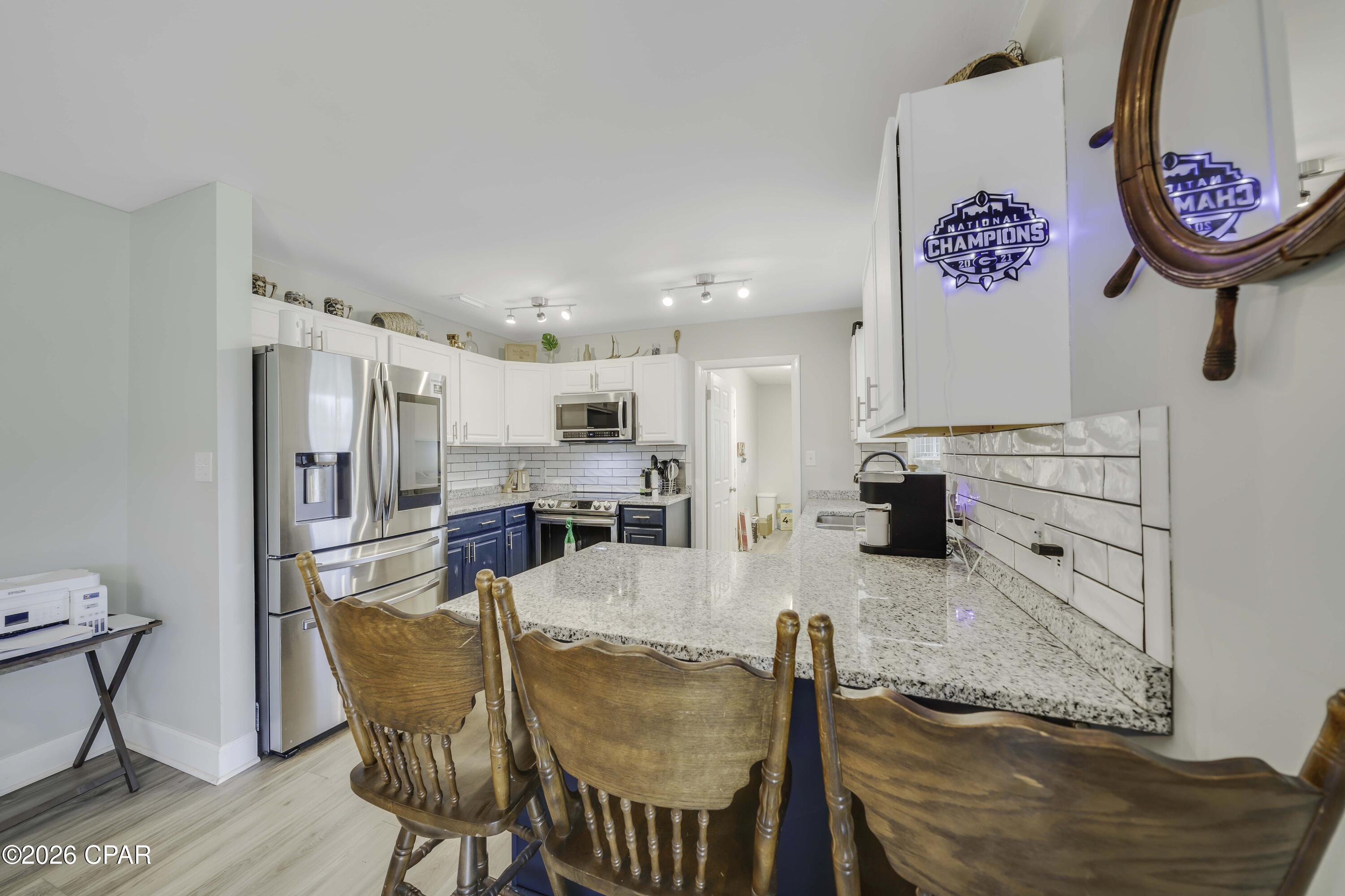 Image 12 For 300 Prudence Lane