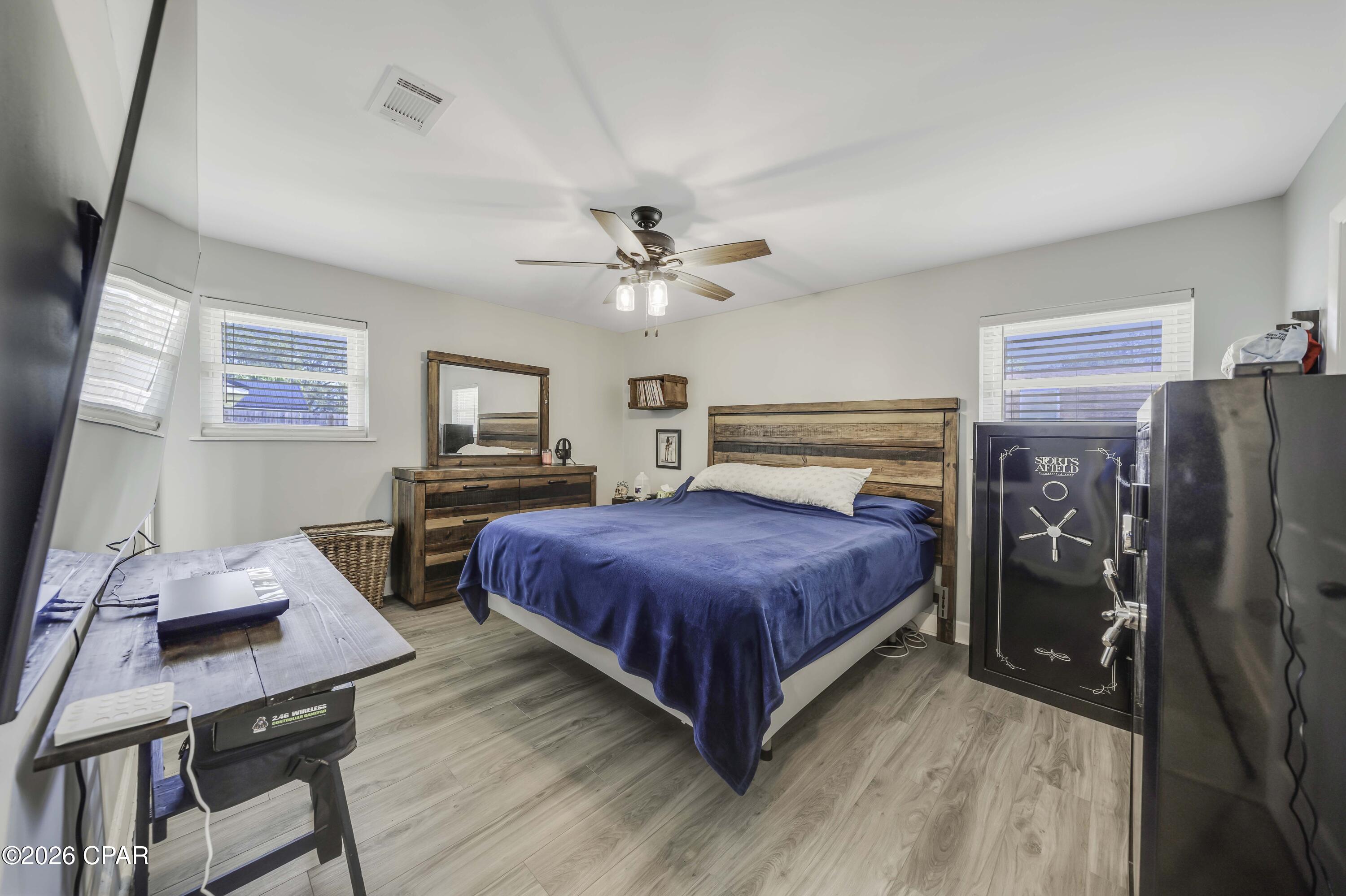 Image 16 For 300 Prudence Lane