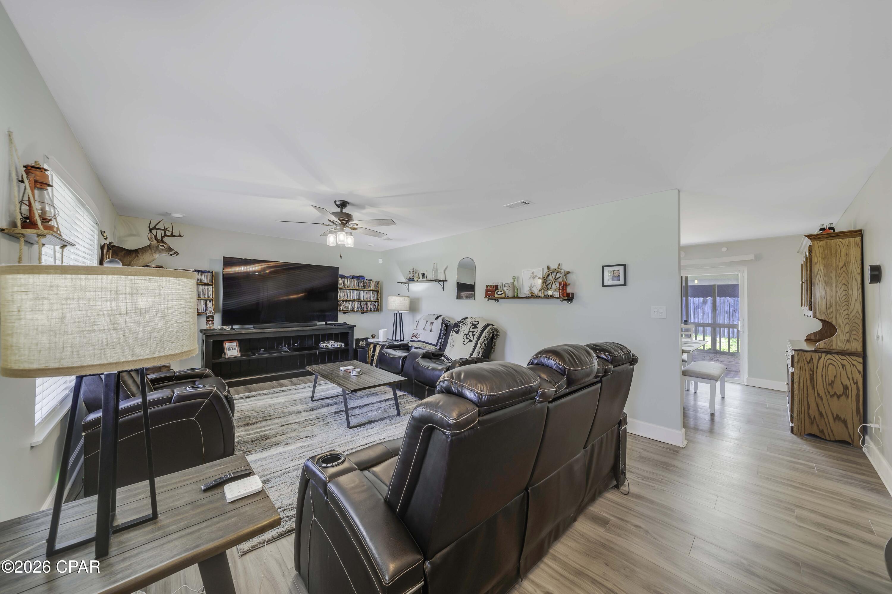 Image 4 For 300 Prudence Lane