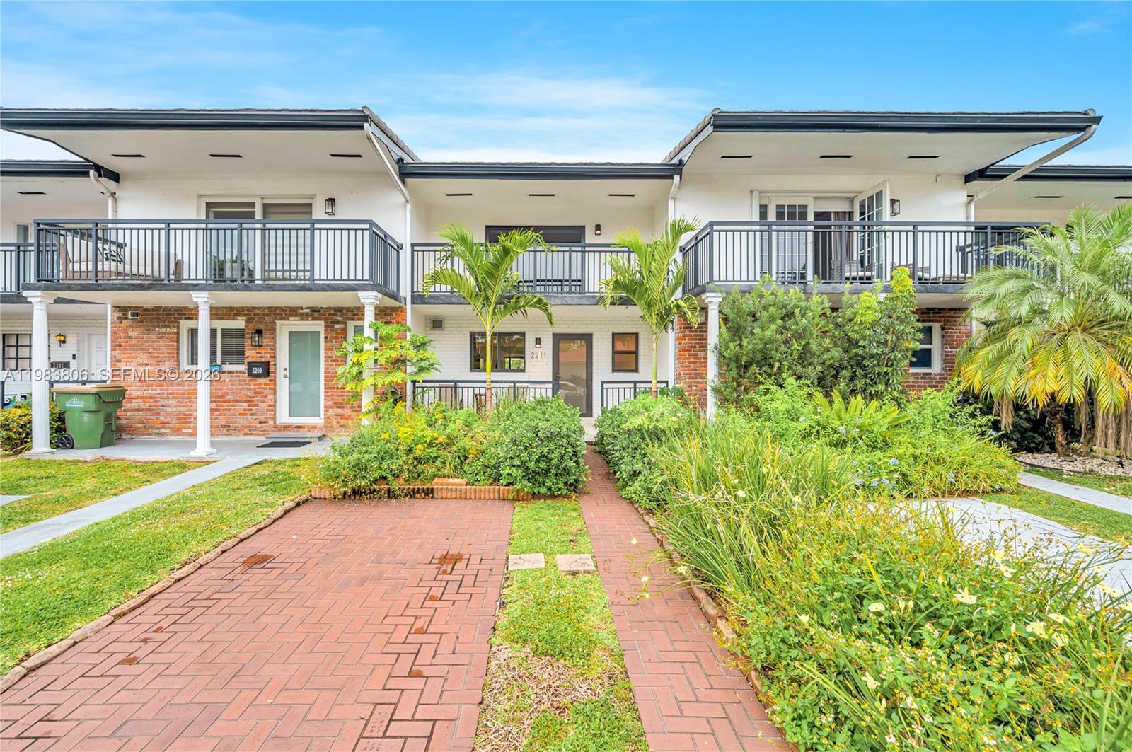 Collonade Condo