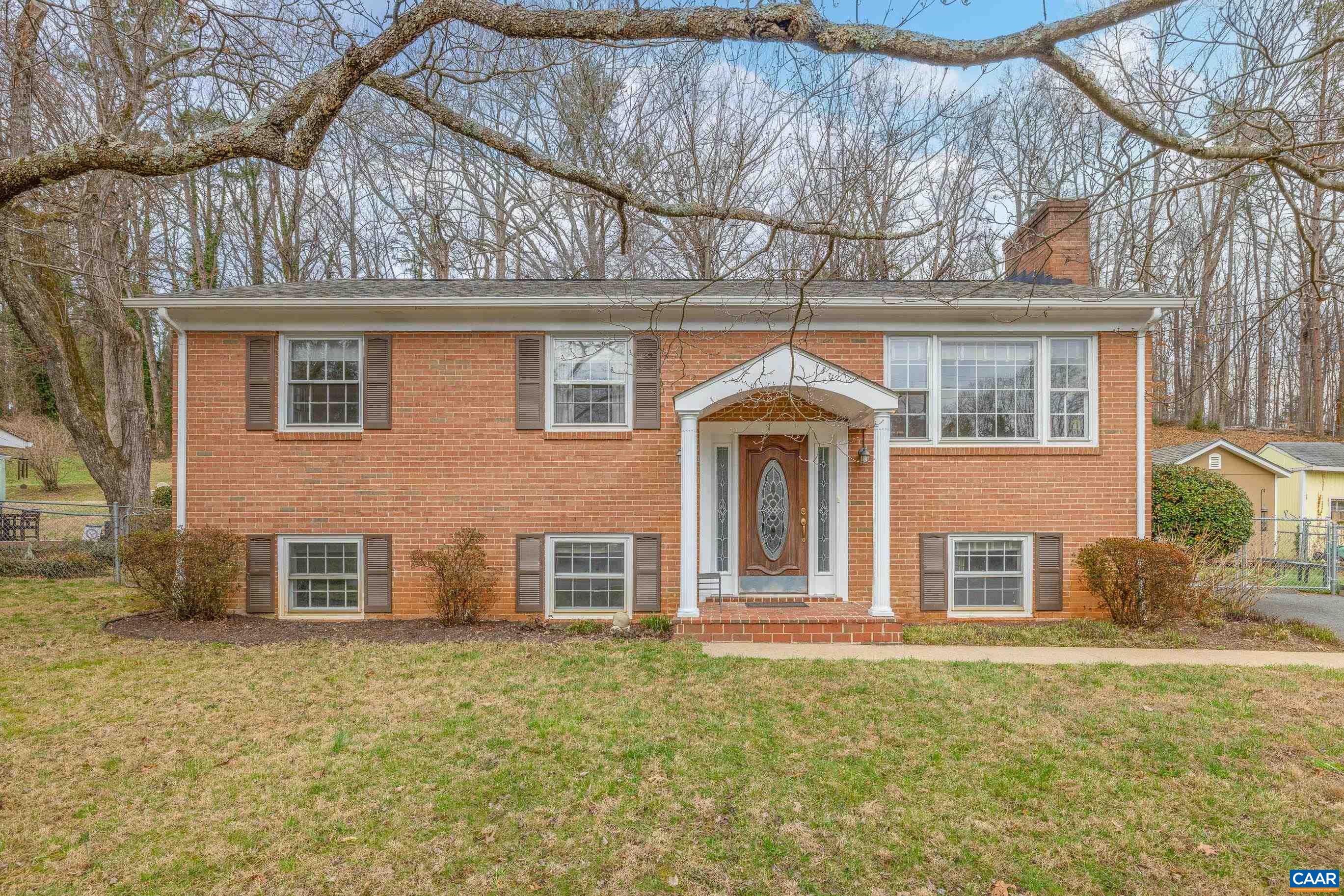 2417 COMMONWEALTH DR, Charlottesville, VA 22901