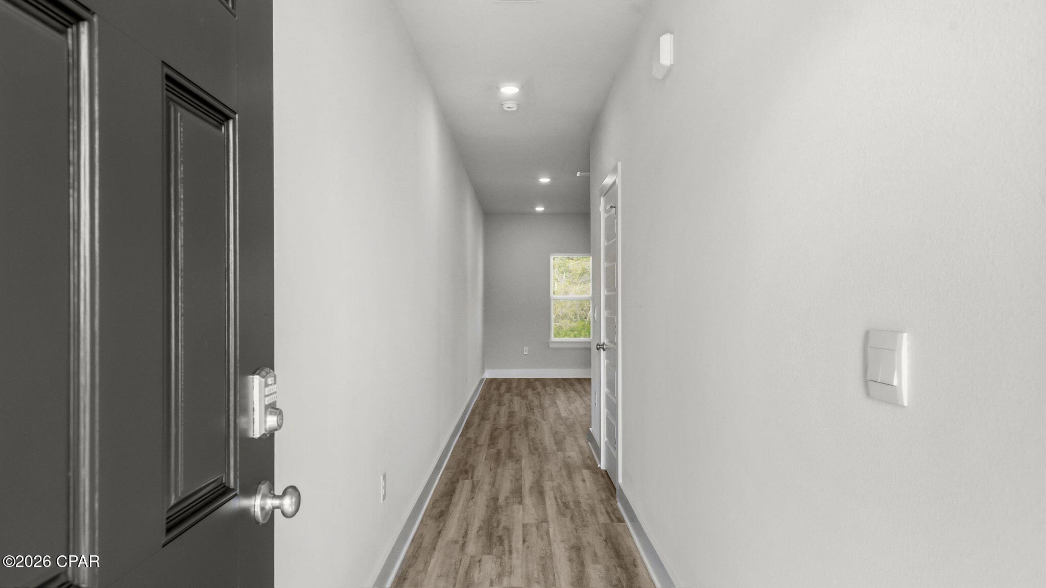 Image 6 For 420 Chateau Lane