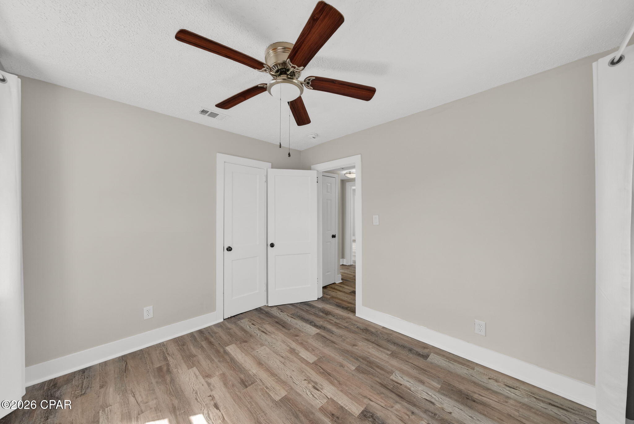 Image 16 For 1114 Mc Kenzie Avenue A