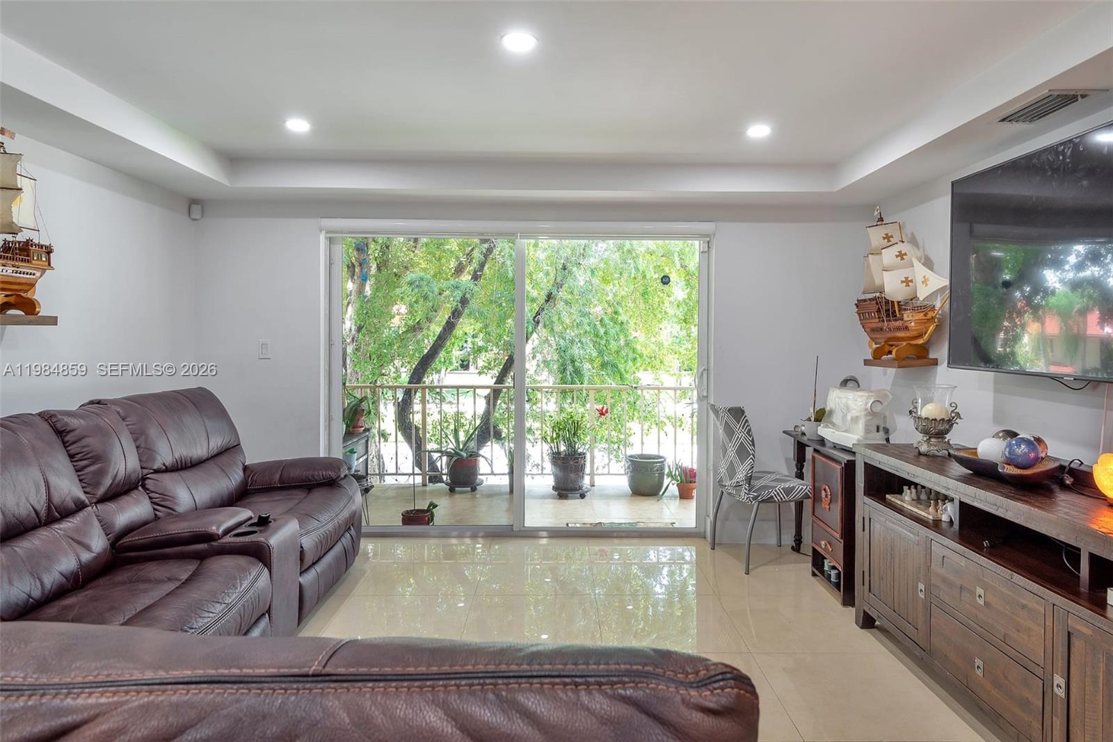 Kendall Heights Condo