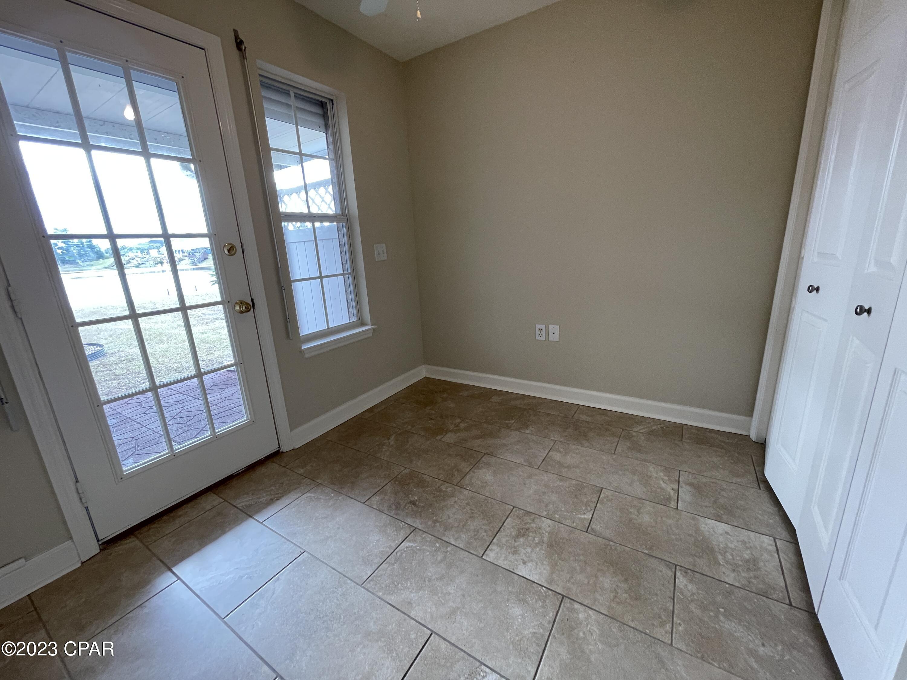 Image 23 For 114 Lakeridge Drive