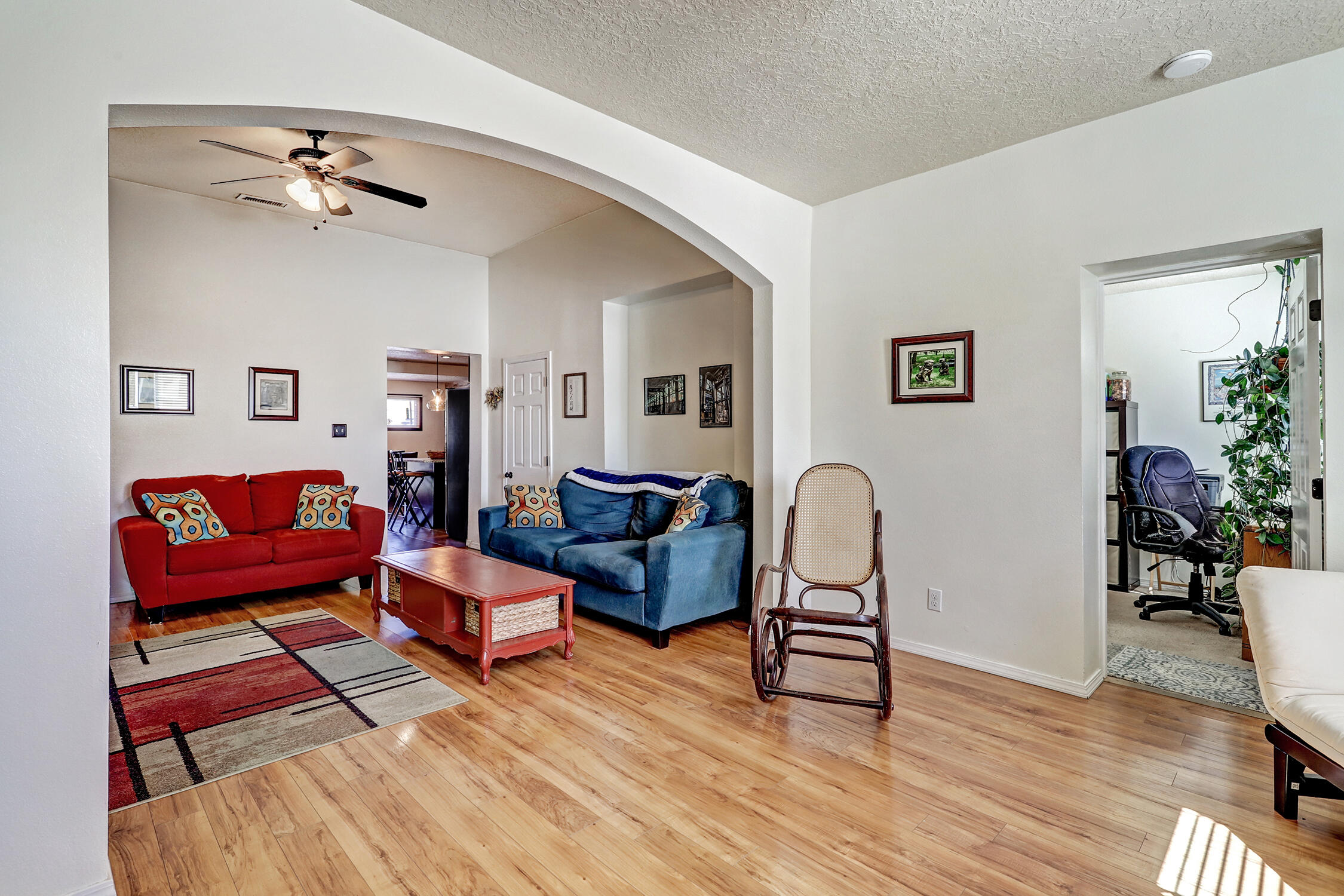 Homes for sale in Albuquerque, NM | 209 Hazeldine Ave Sw, Albuquerque, NM 87102 | MLS# 1100045