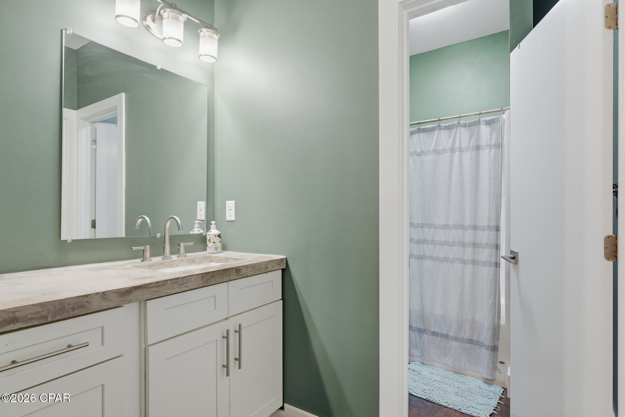 Image 24 For 800 Lake Amick Drive