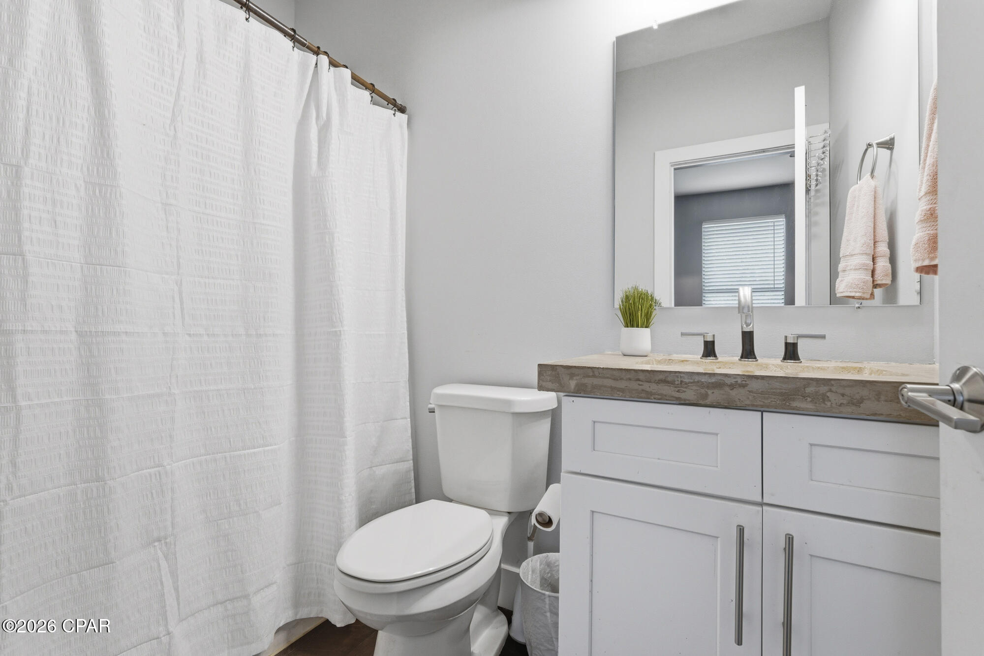 Image 27 For 800 Lake Amick Drive