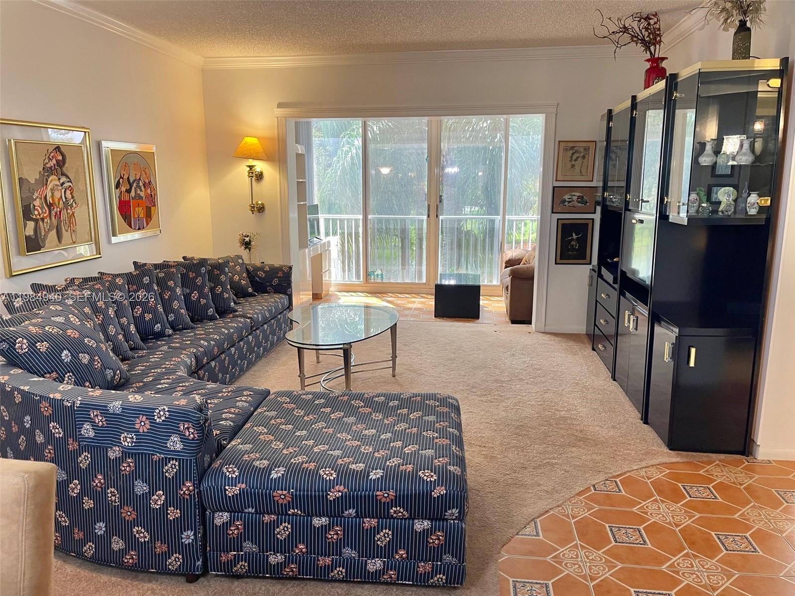 Hillcrest East No 27 Cond