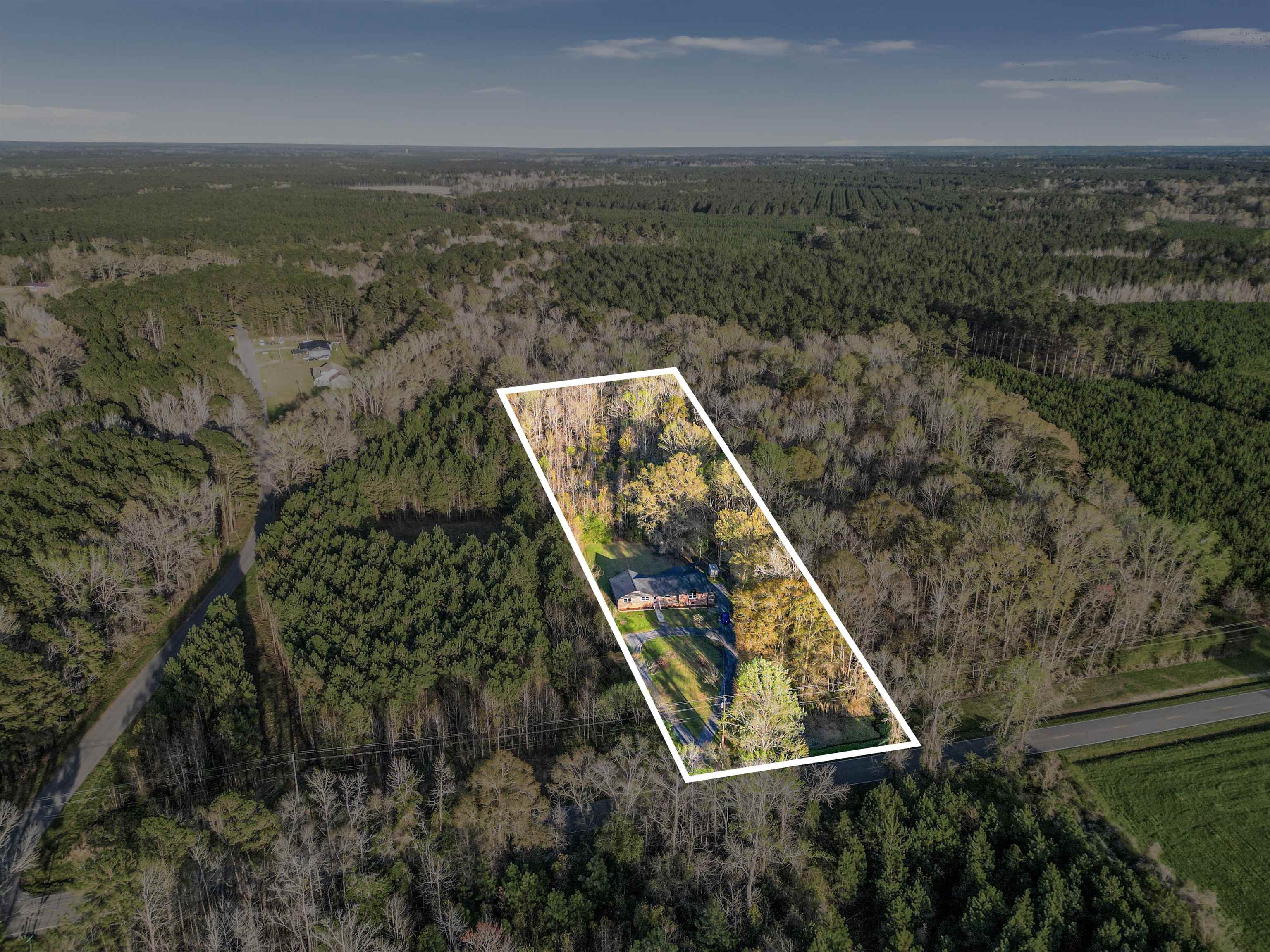 5944 Rose Hill Rd. Georgetown, SC 29440