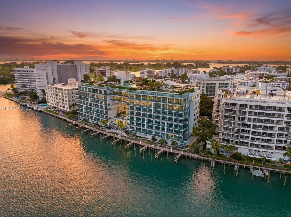 Bay Harbor Island