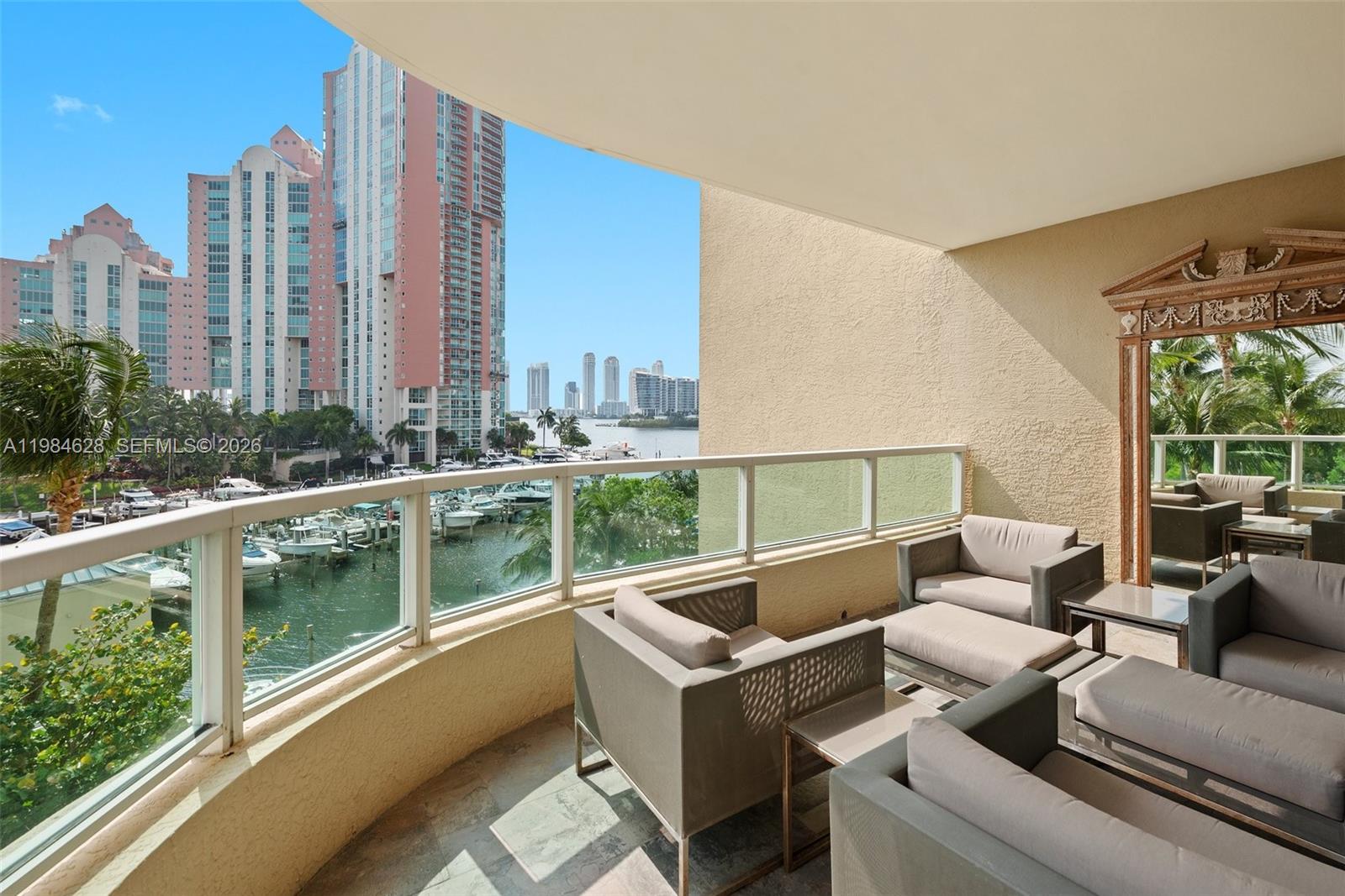 Aventura Marina Condo Num