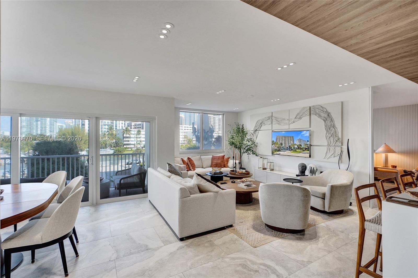 Arlen House Condo