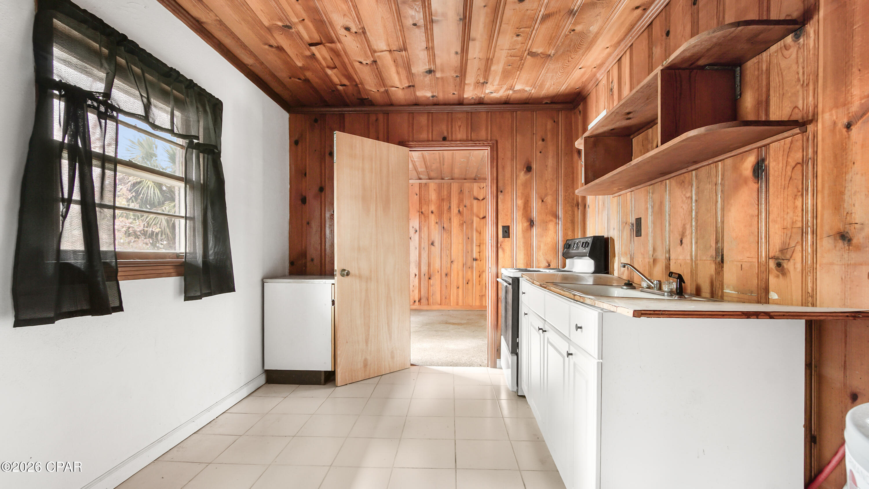 Image 29 For 604 Fernwood Street