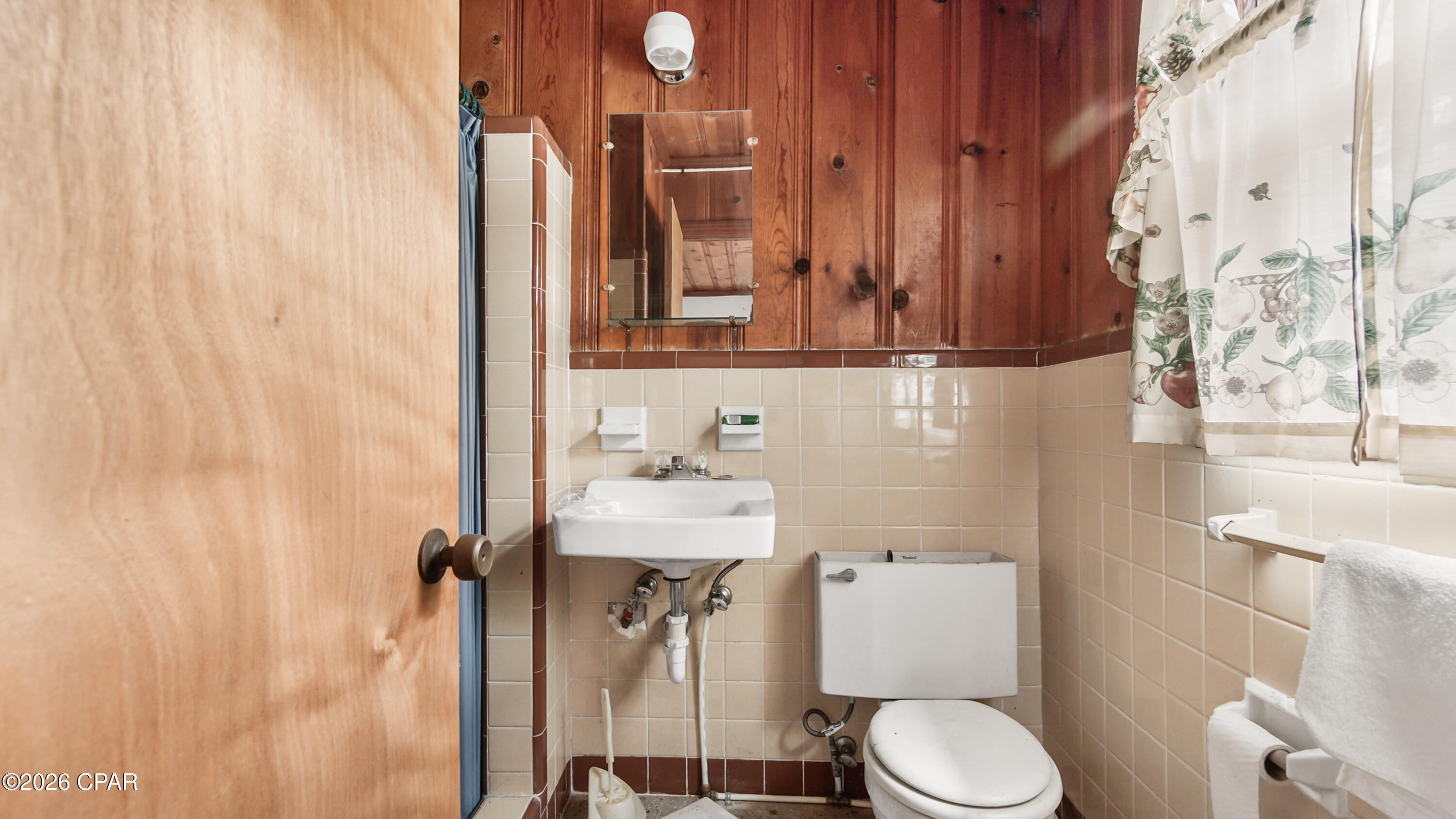 Image 32 For 604 Fernwood Street