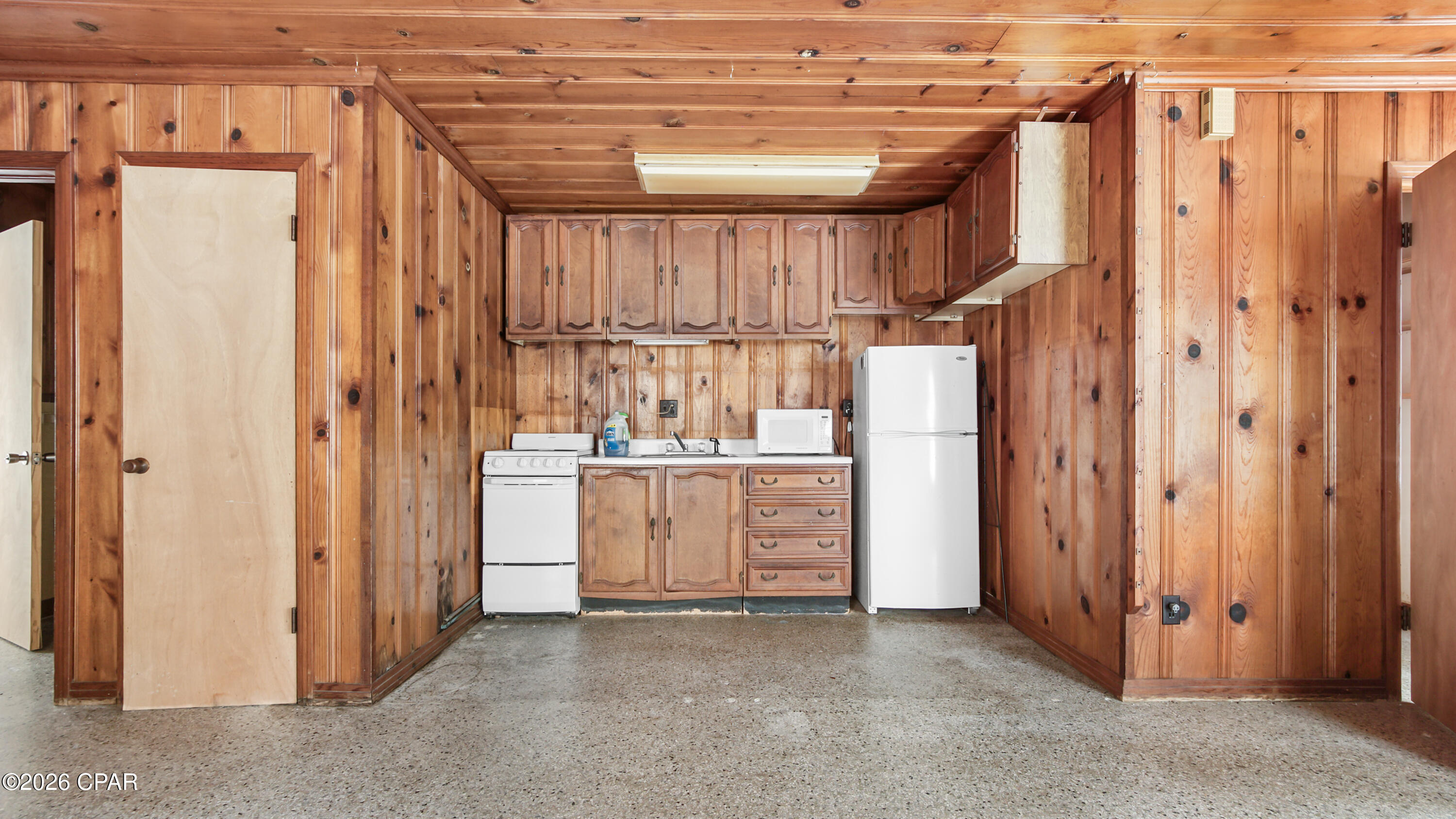 Image 40 For 604 Fernwood Street