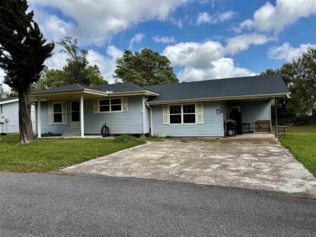 140 Gill Rd — photo 2