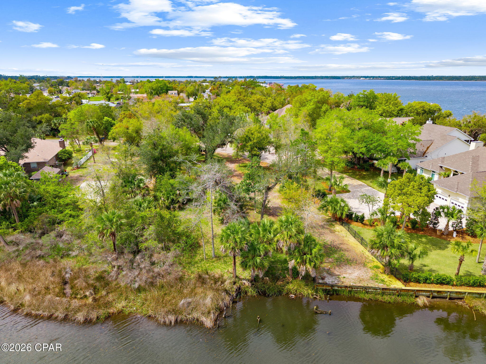 Image 11 For 201 Harbour Pointe Drive