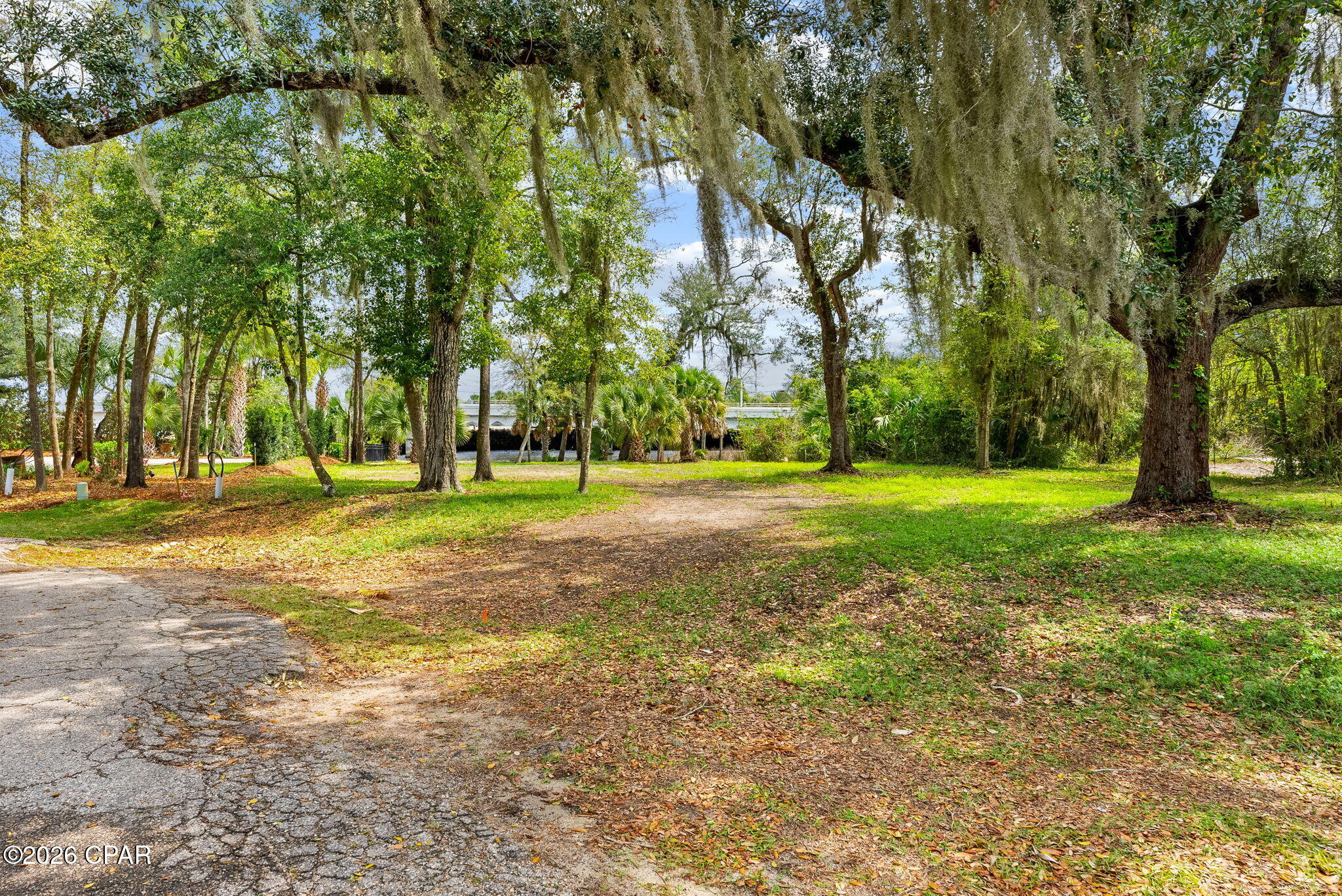 Image 4 For 201 Harbour Pointe Drive