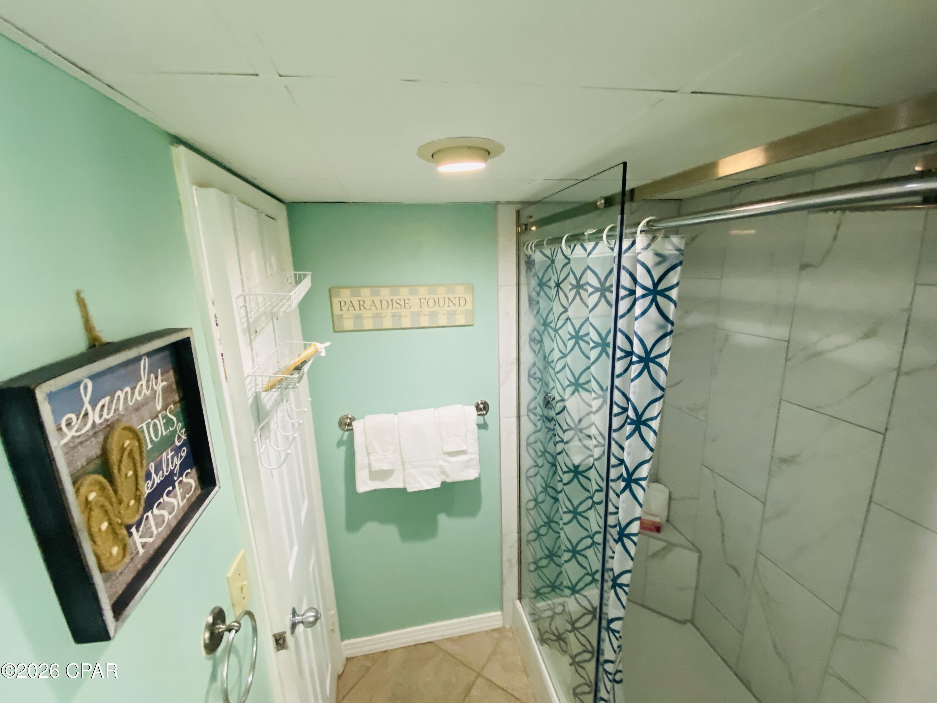 Image 44 For 9850 Thomas Drive 712w
