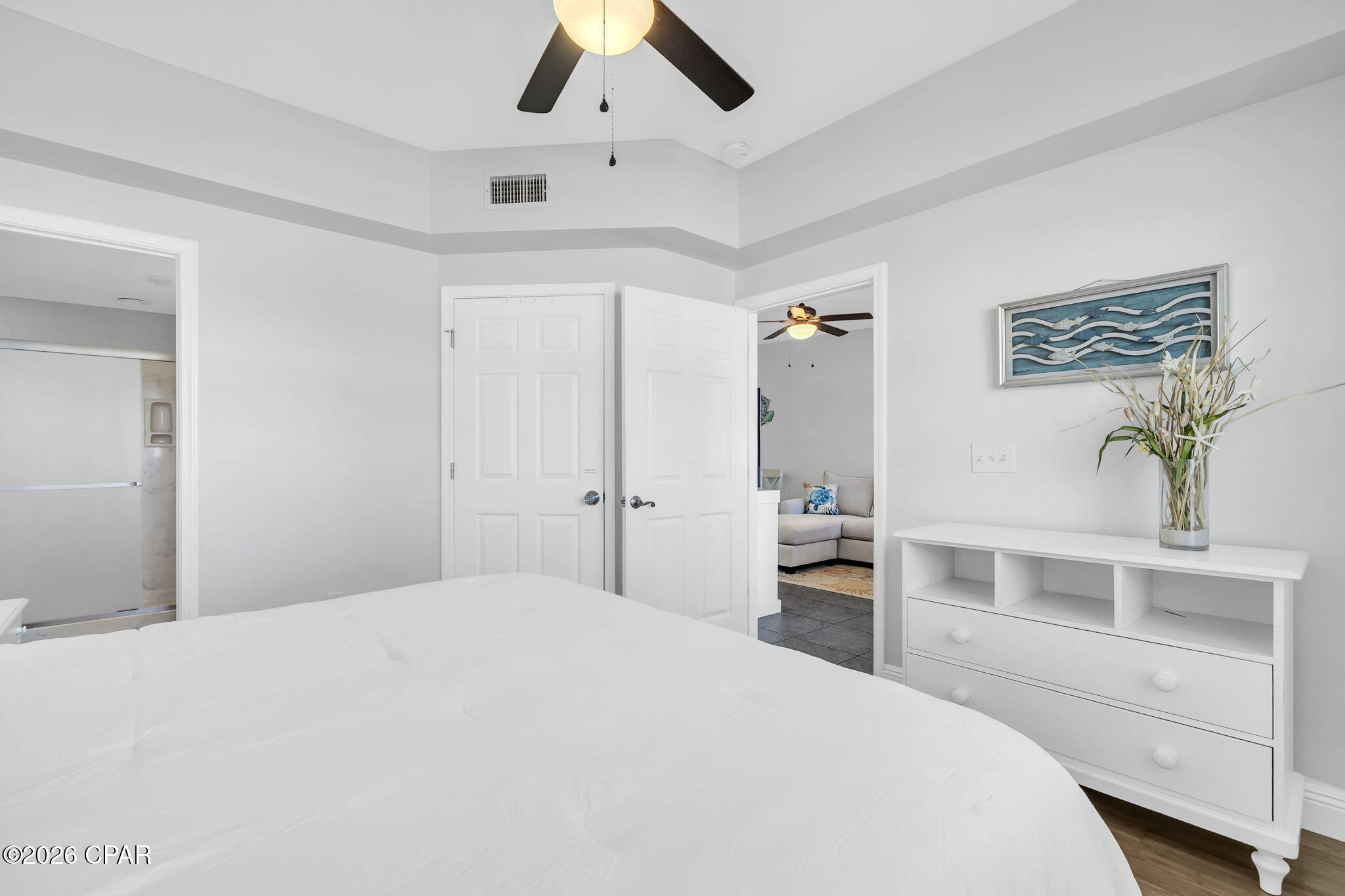 Image 6 For 86 Village Boulevard 411