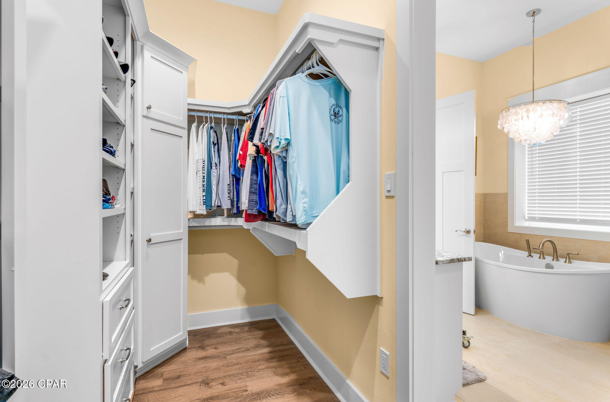 Image 21 For 106 25th Street