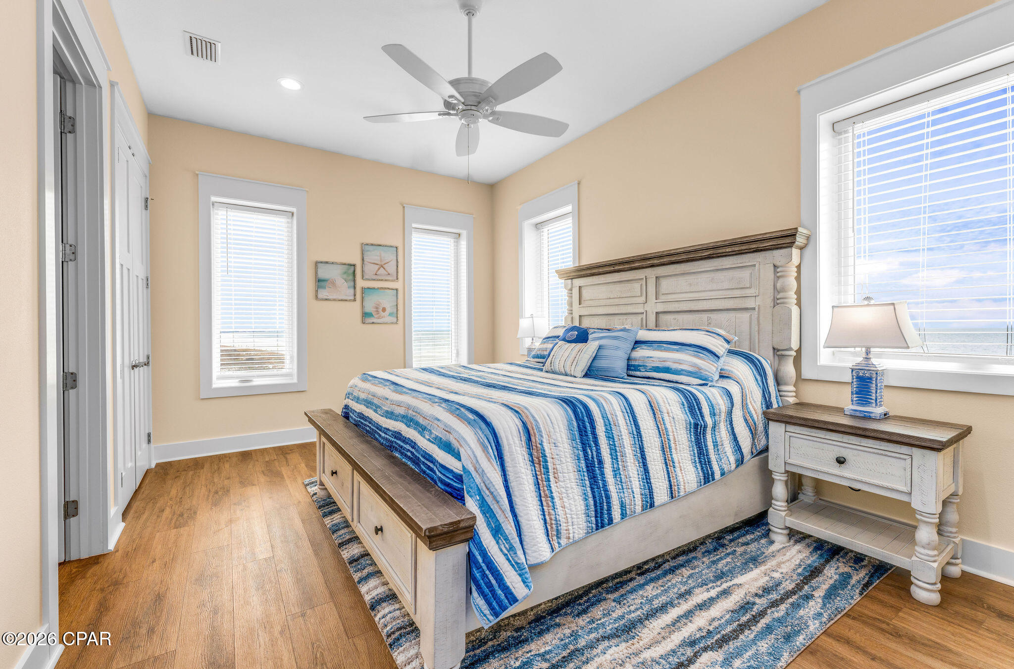 Image 26 For 106 25th Street