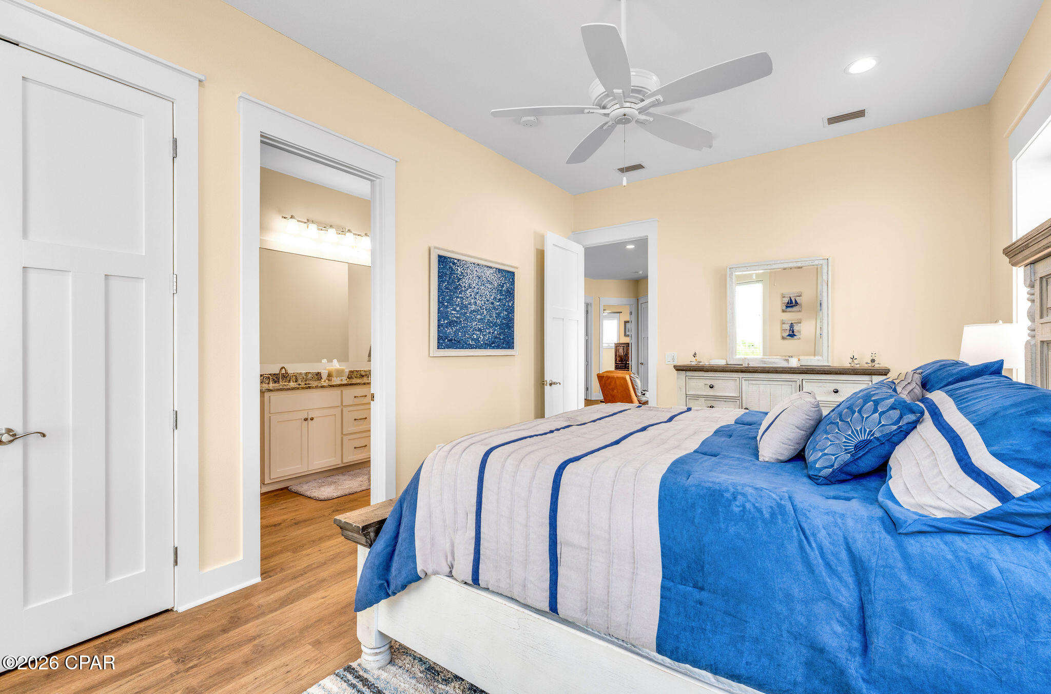 Image 33 For 106 25th Street