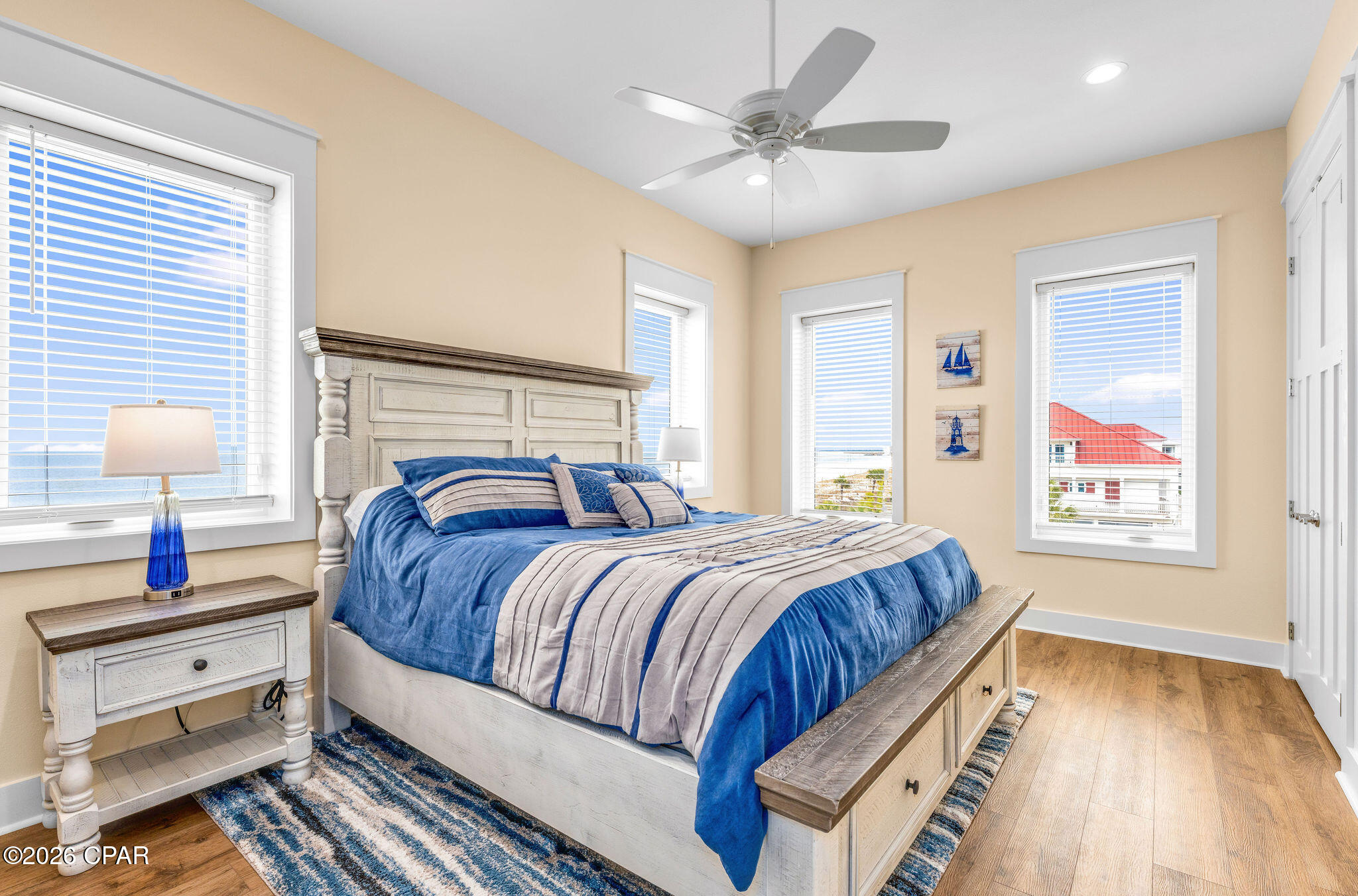 Image 33 For 106 25th Street