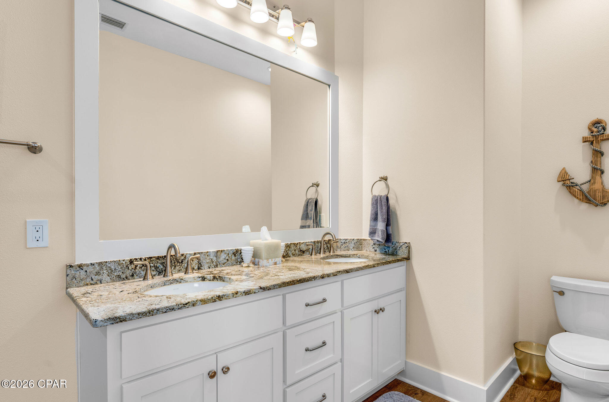 Image 34 For 106 25th Street