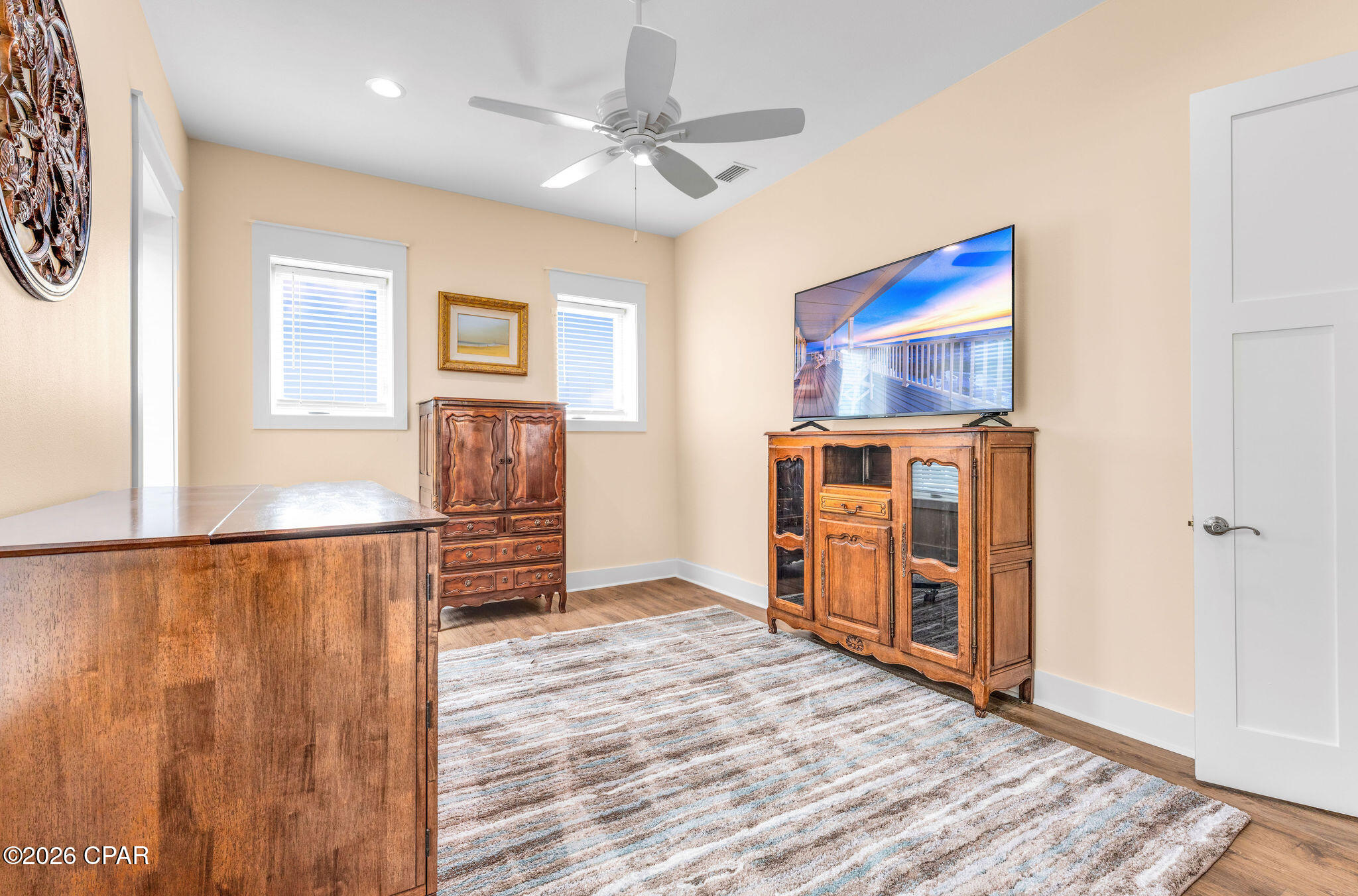 Image 38 For 106 25th Street