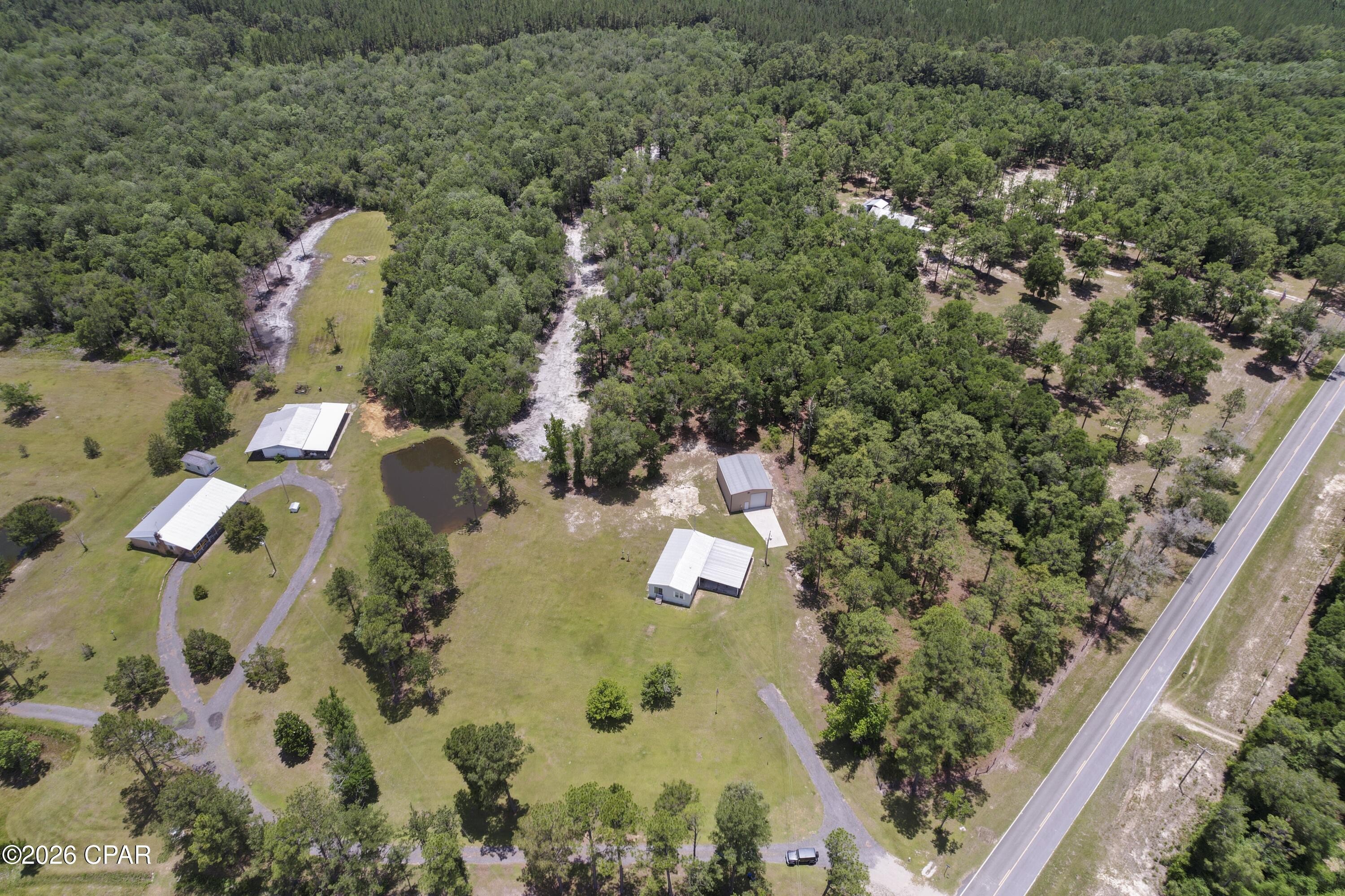 Homes for sale in Caryville, FL | 2089 Condry Ln, Caryville, FL 32427 | MLS# 786982