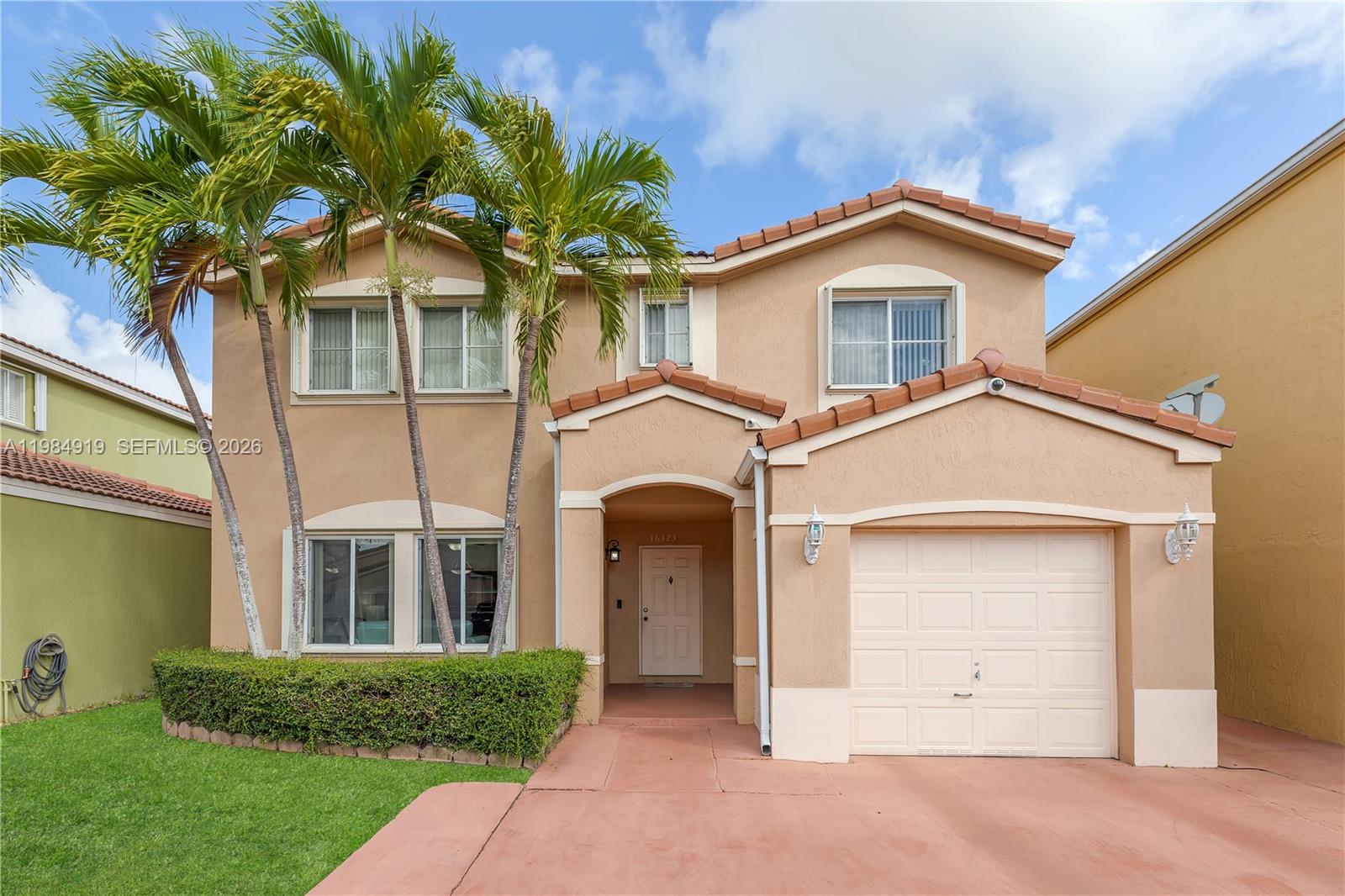 Forest Lakes Villas
