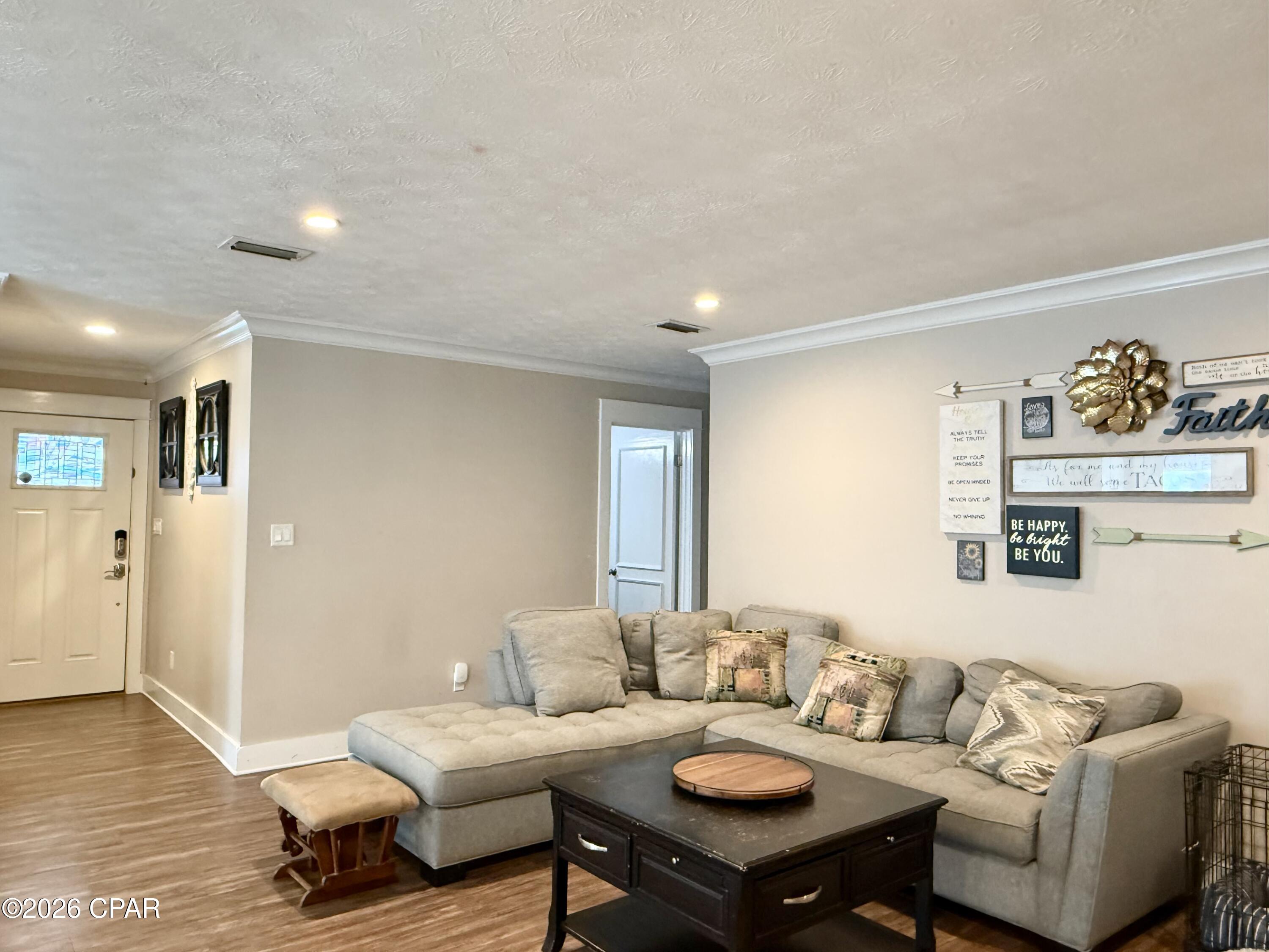 Image 15 For 201 Armstrong Circle