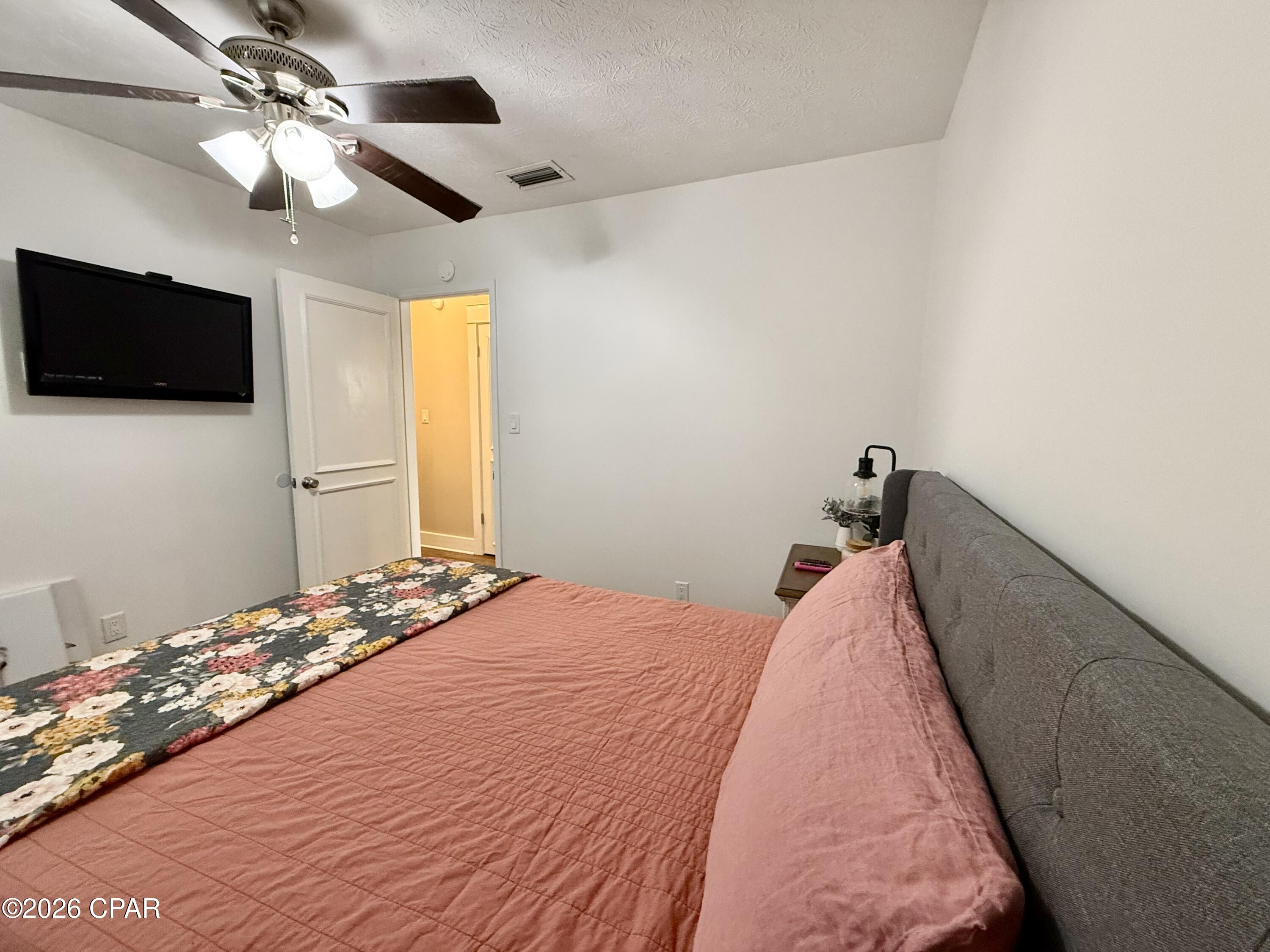 Image 24 For 201 Armstrong Circle