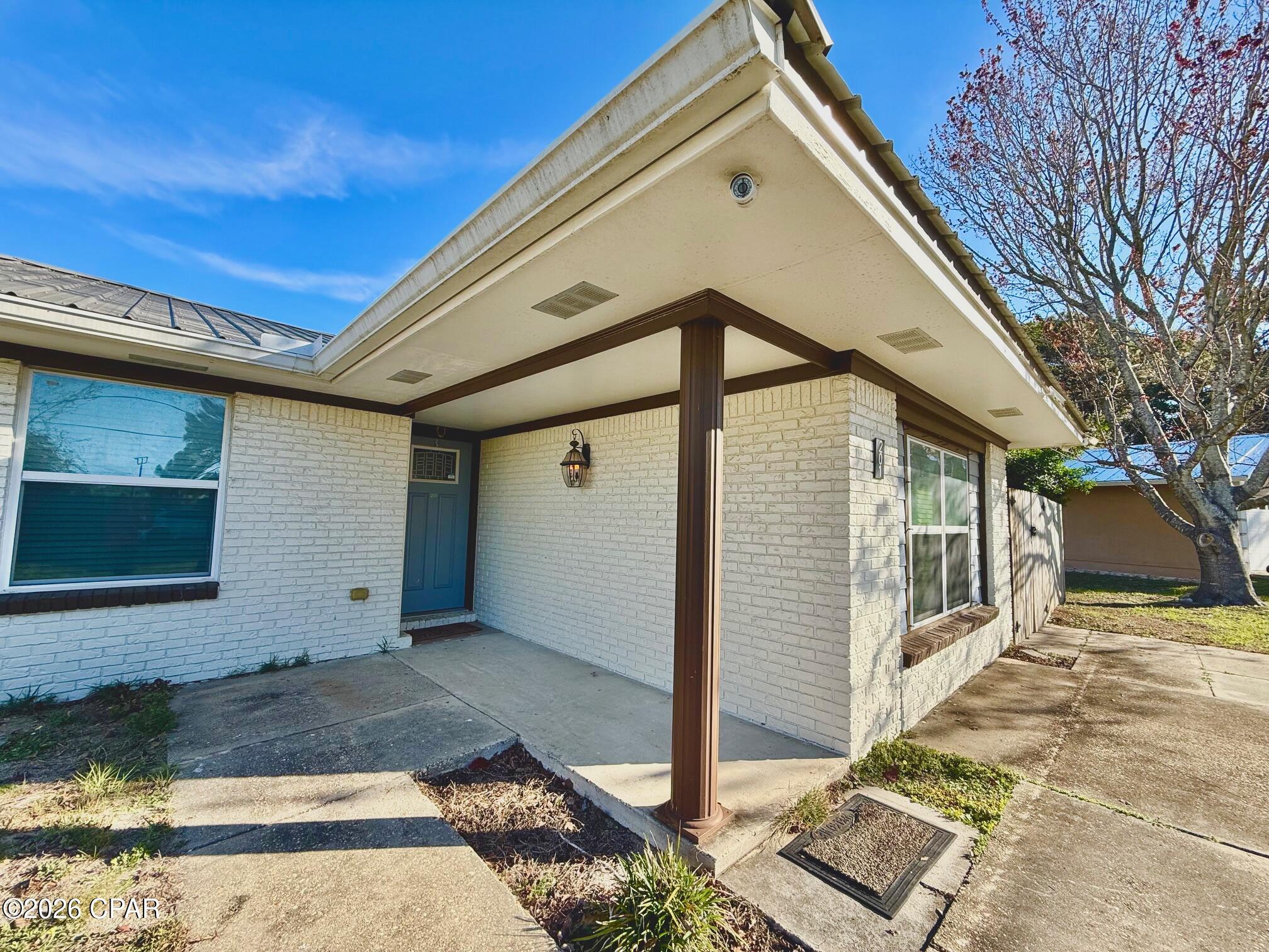 Image 5 For 201 Armstrong Circle