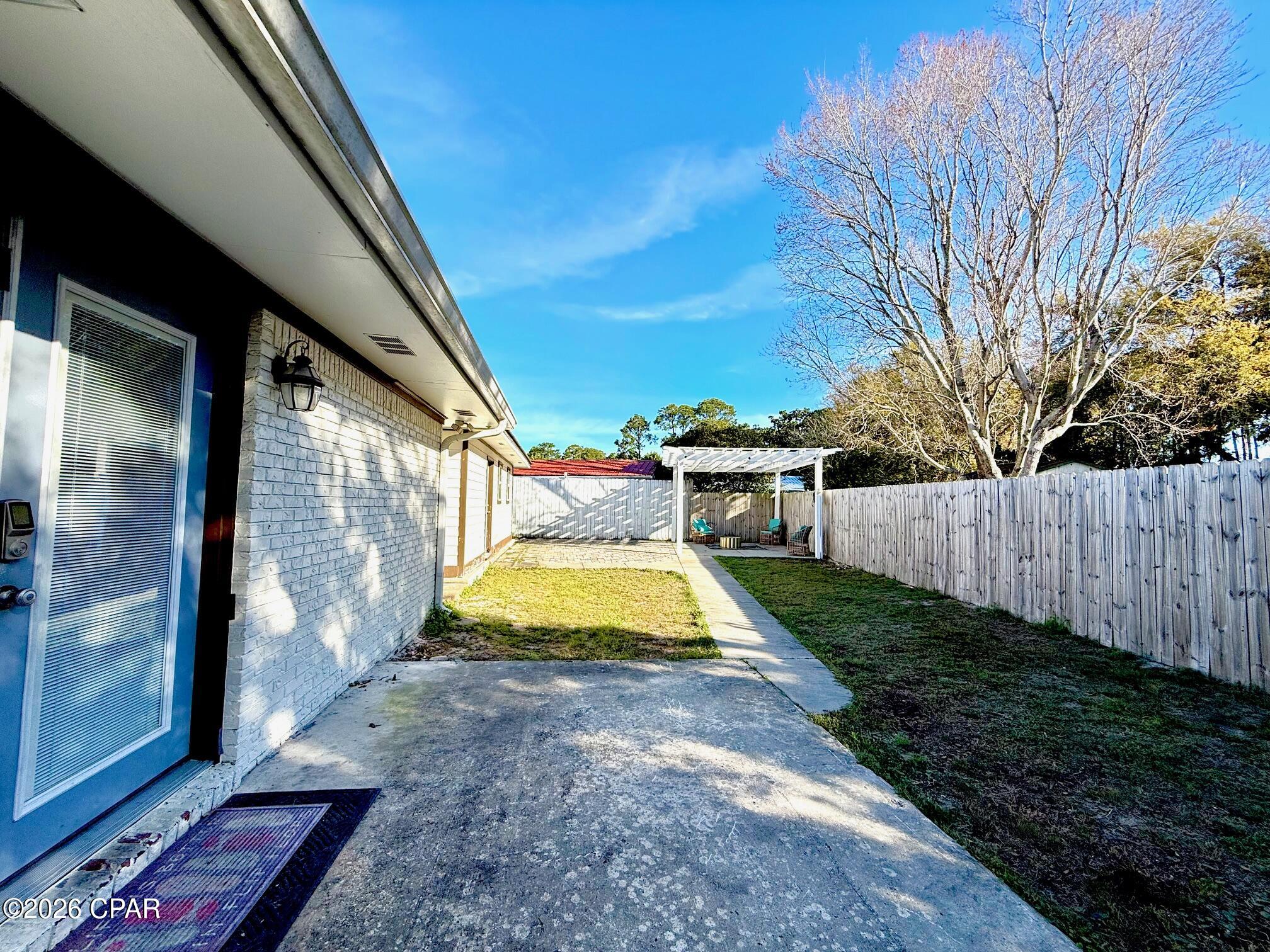 Image 7 For 201 Armstrong Circle